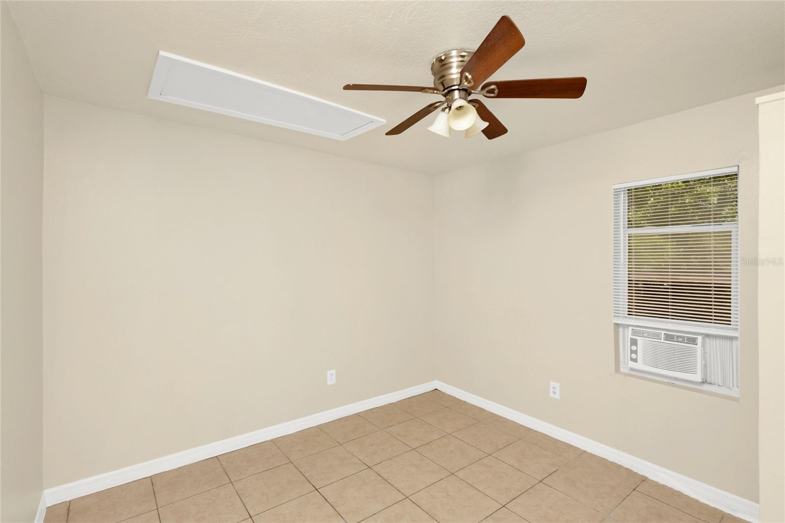 430 S PARSONS AVE #1, DELAND, FL, 32720