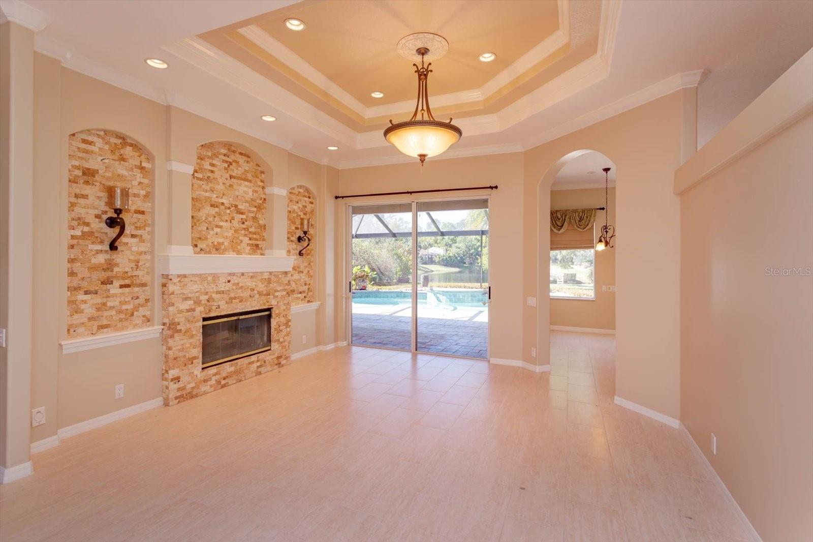 812 EDGEFOREST TER, SANFORD, FL, 32771