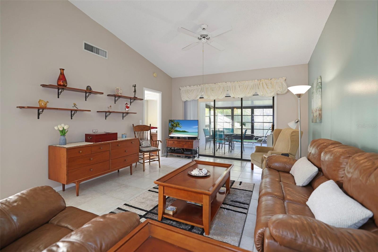 3185 CHARTER CLUB DR #A, TARPON SPRINGS, FL, 34688