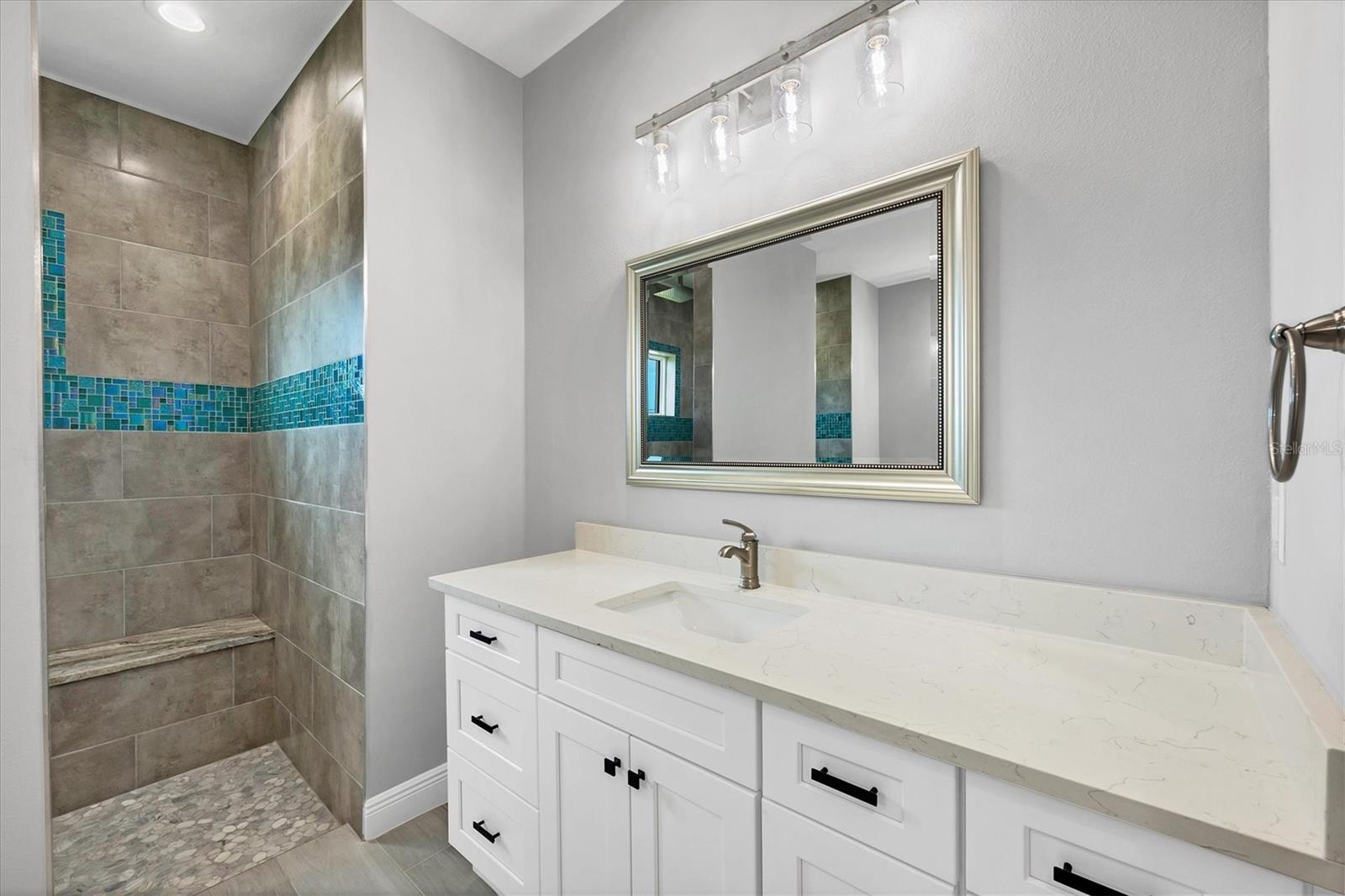 216 W PINE VALLEY LN, ROTONDA WEST, FL, 33947