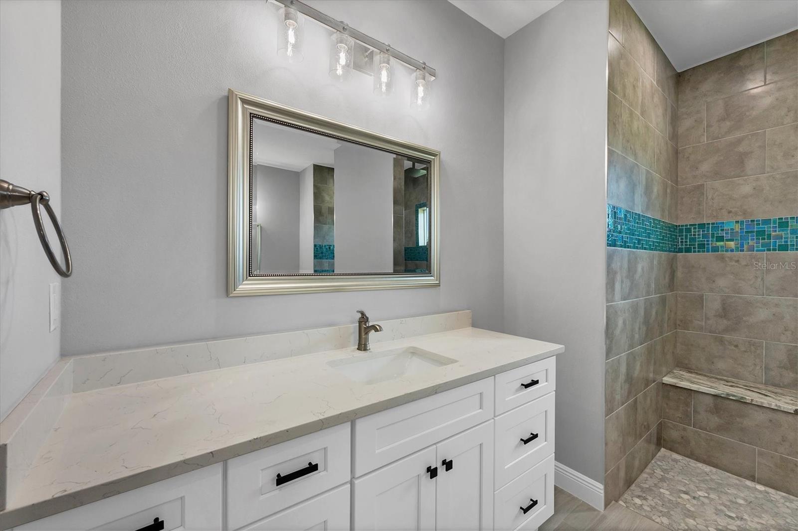216 W PINE VALLEY LN, ROTONDA WEST, FL, 33947