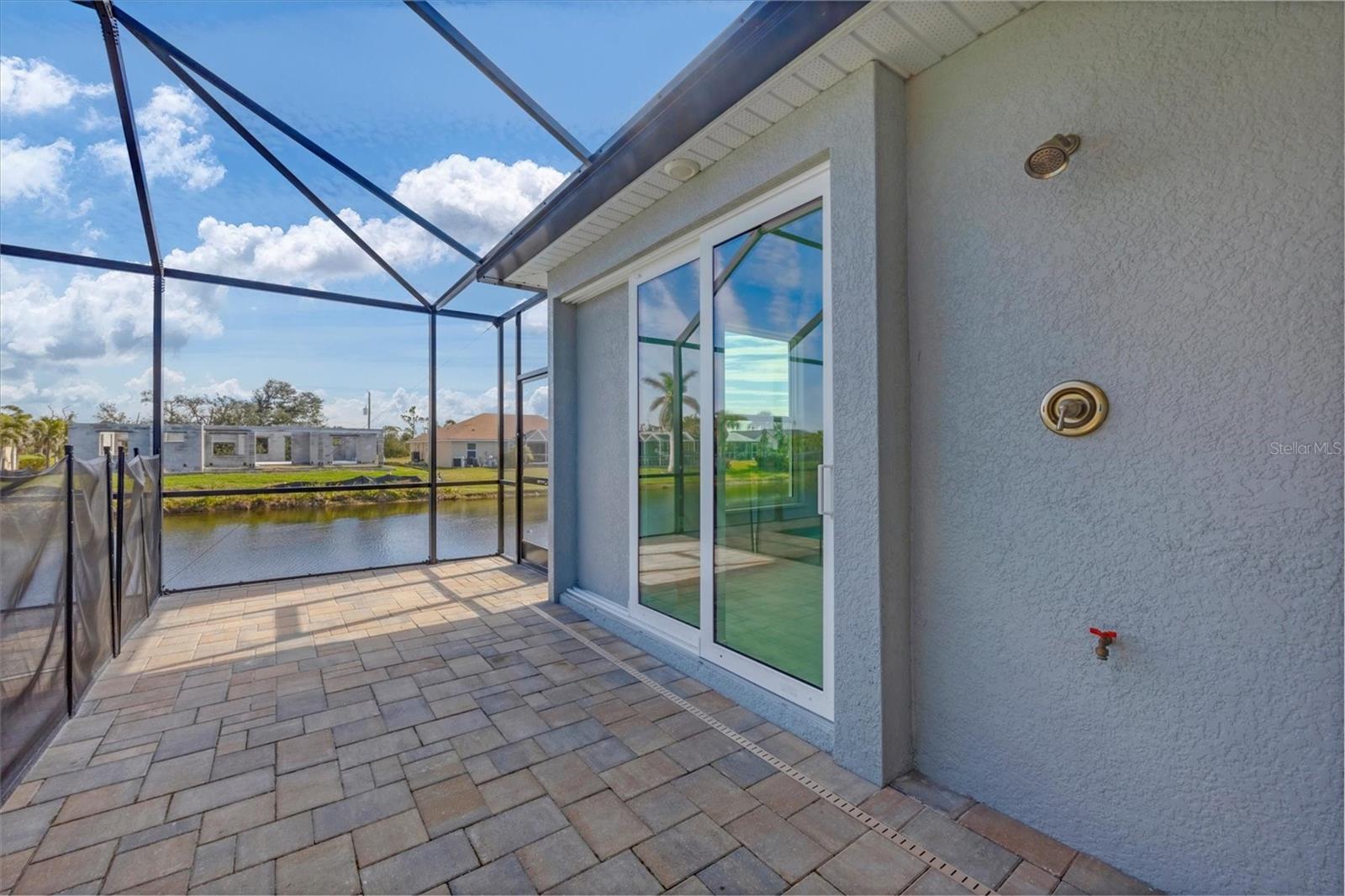 216 W PINE VALLEY LN, ROTONDA WEST, FL, 33947