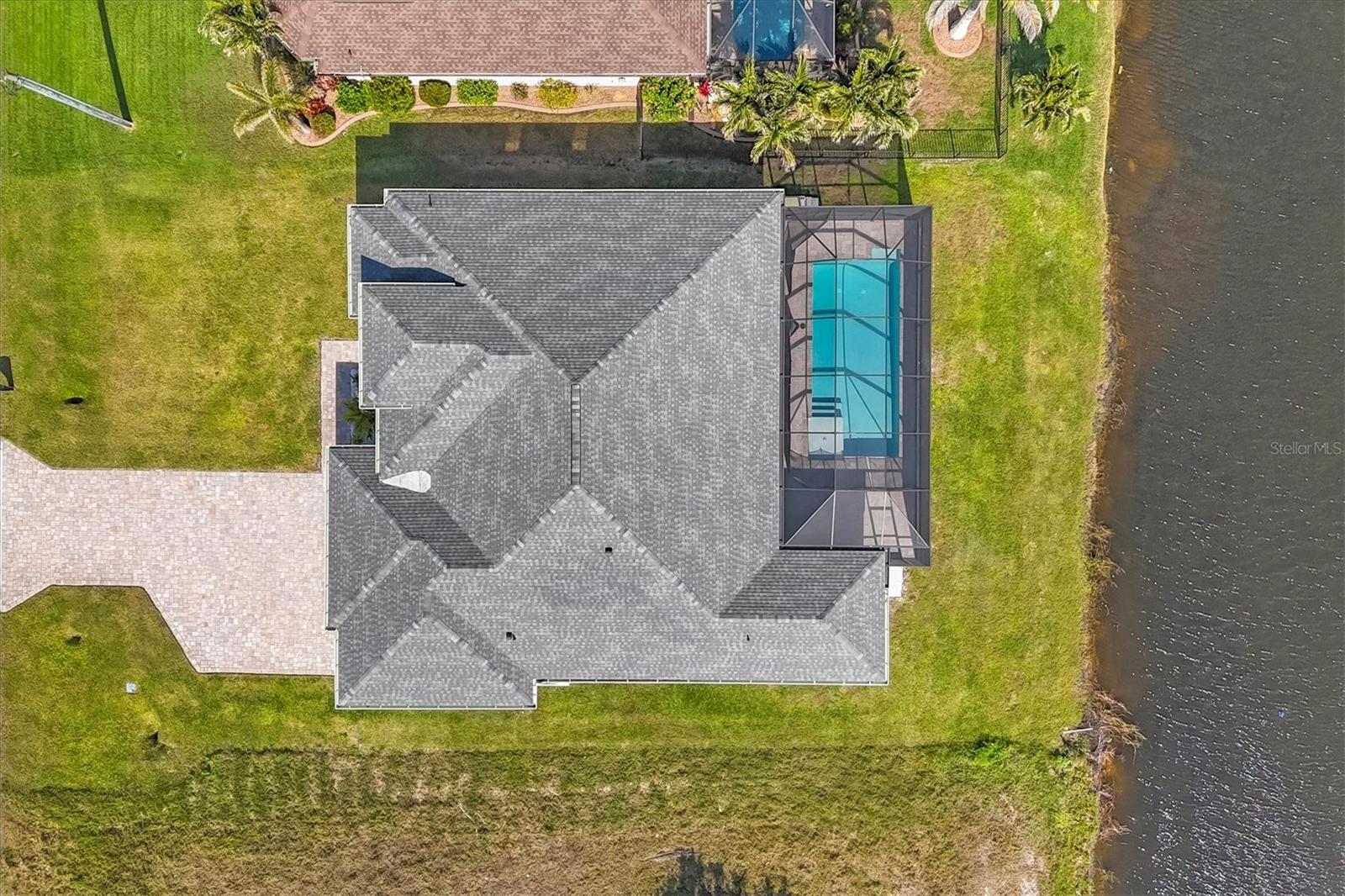 216 W PINE VALLEY LN, ROTONDA WEST, FL, 33947
