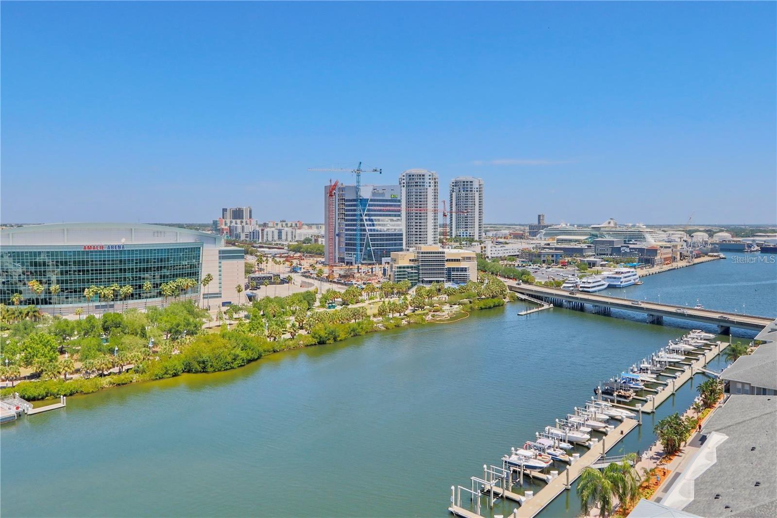 371 CHANNELSIDE WALK WAY #1401, TAMPA, FL, 33602