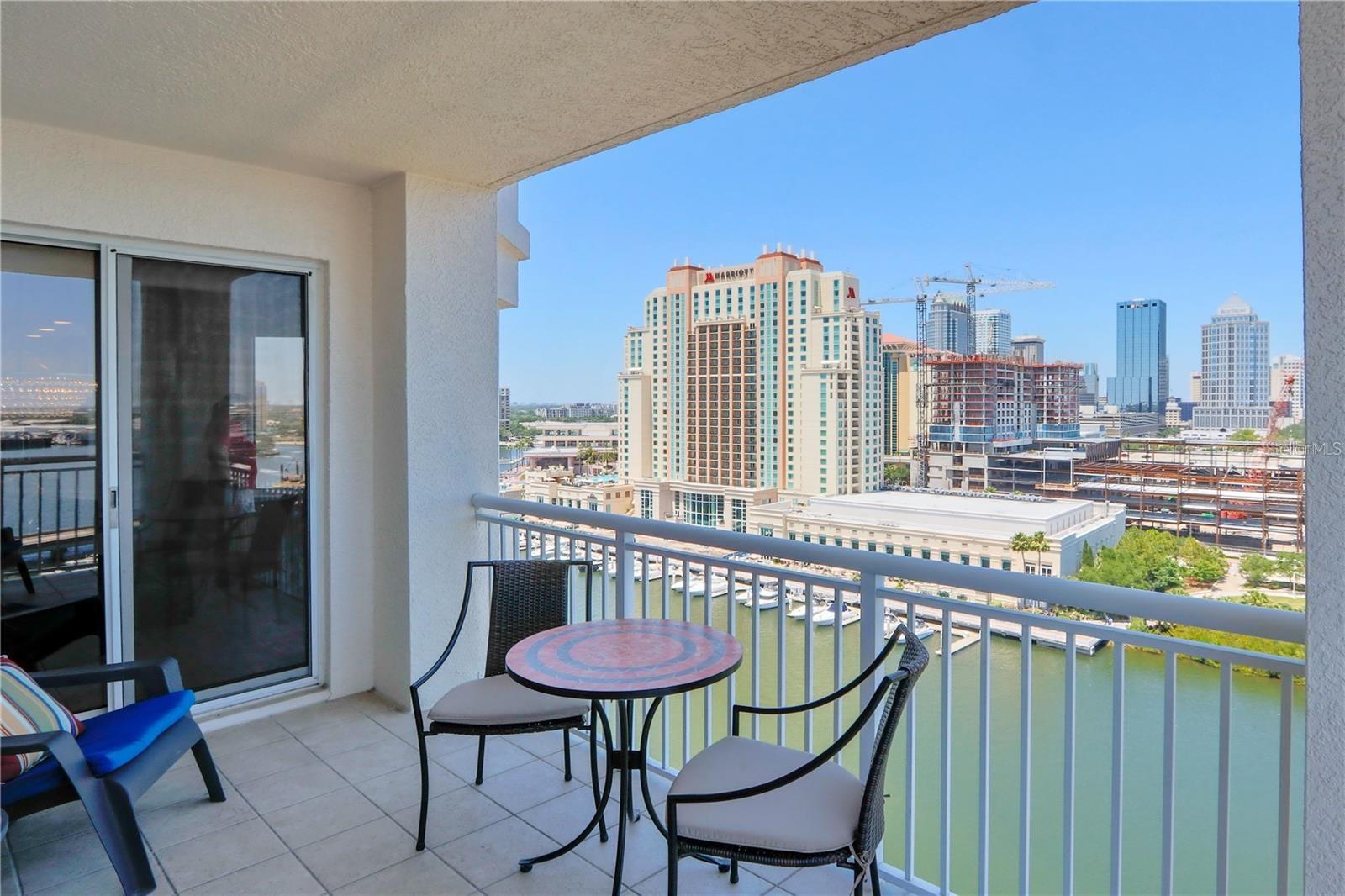 371 CHANNELSIDE WALK WAY #1401, TAMPA, FL, 33602