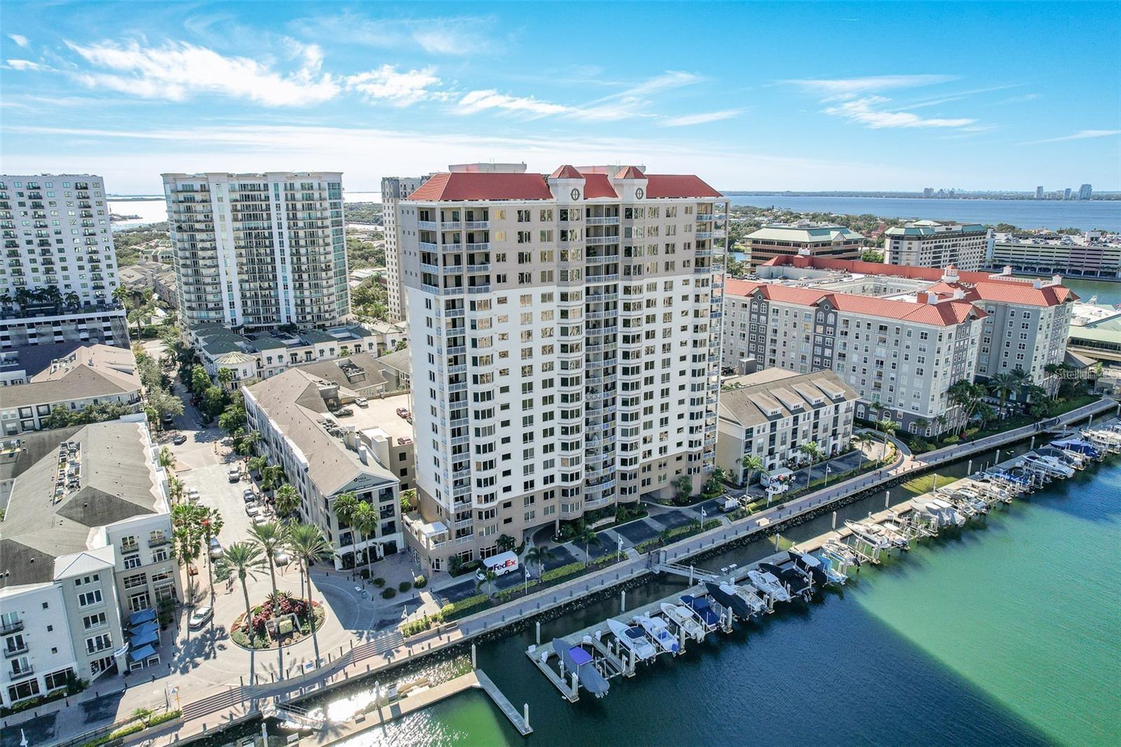 371 CHANNELSIDE WALK WAY #1401, TAMPA, FL, 33602