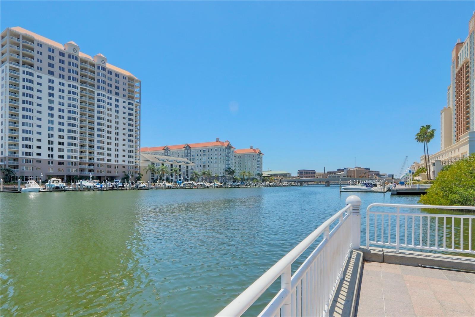 371 CHANNELSIDE WALK WAY #1401, TAMPA, FL, 33602