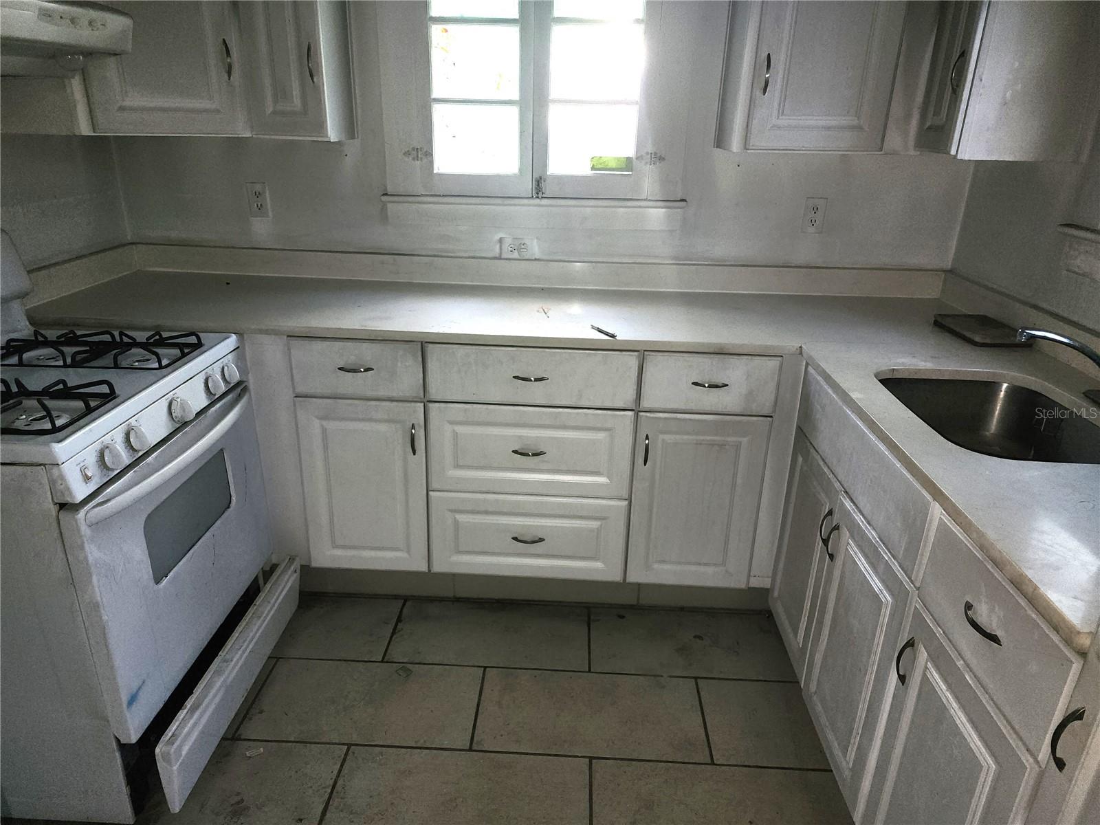 437 WARNER PL, DAYTONA BEACH, FL, 32114