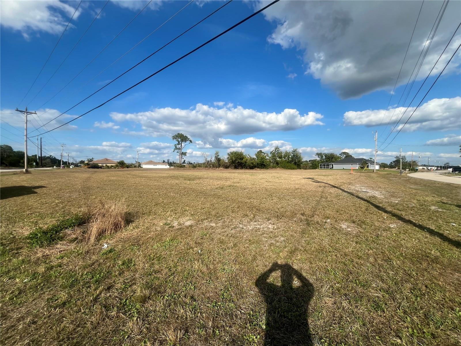 3213 ANDALUSIA BLVD, CAPE CORAL, FL, 33909