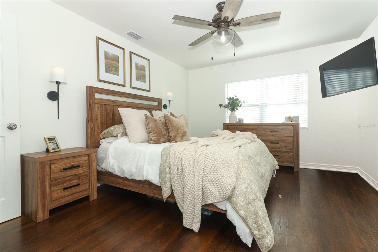 2420 MUSSELWHITE AVE, ORLANDO, FL, 32804