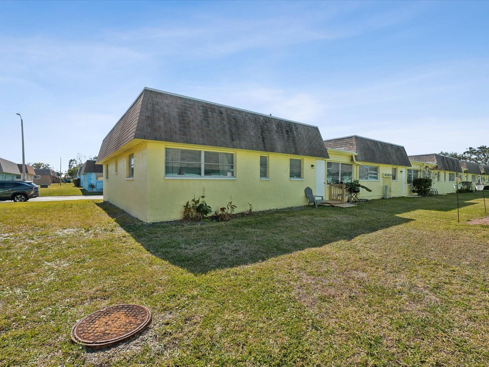 7037 VERSAILLES N #15, PINELLAS PARK, FL, 33781