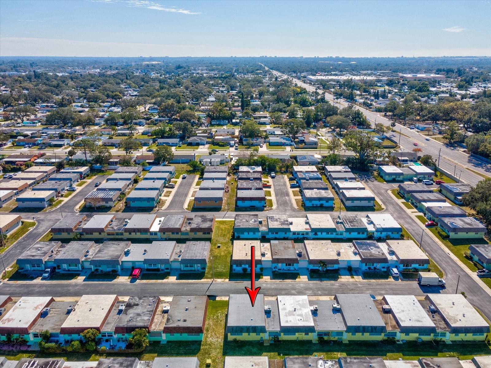 7037 VERSAILLES N #15, PINELLAS PARK, FL, 33781