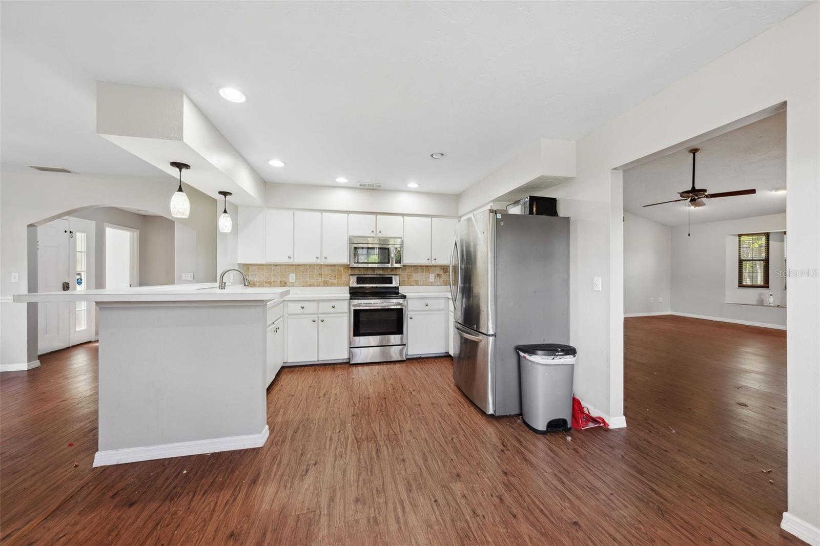 4351 TRAILS DR #4-2, SARASOTA, FL, 34232