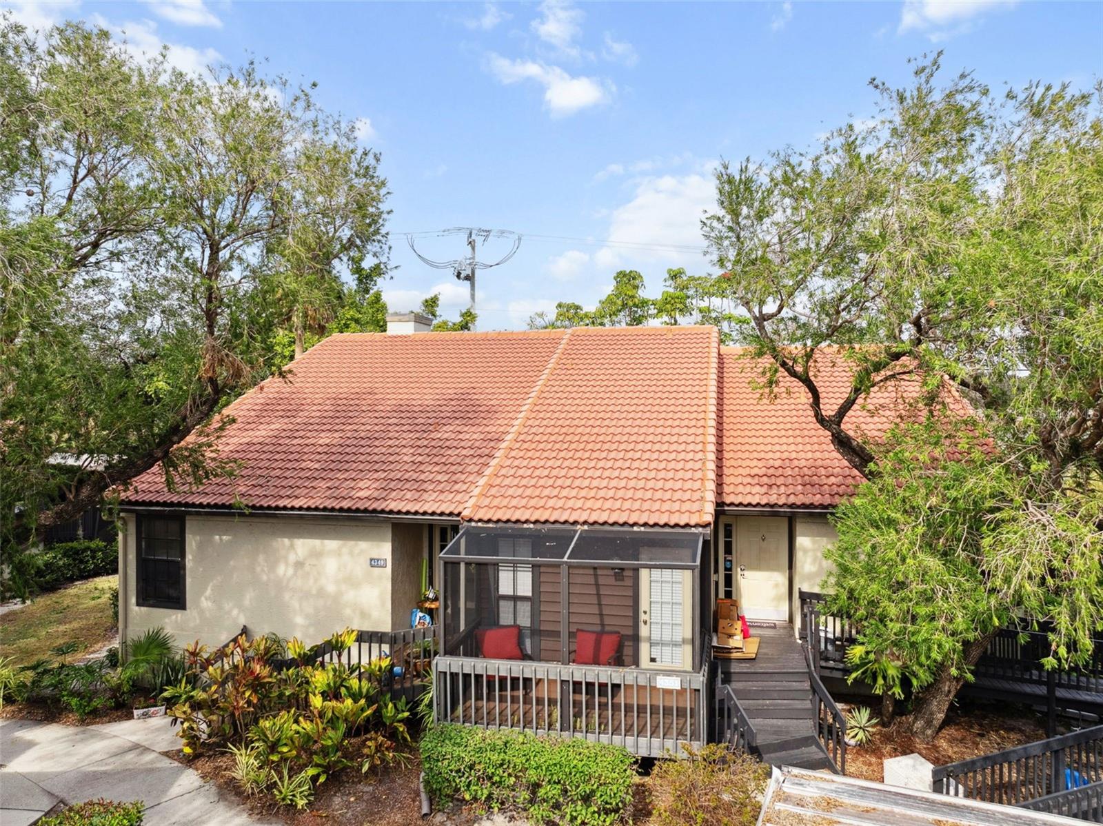 4351 TRAILS DR #4-2, SARASOTA, FL, 34232