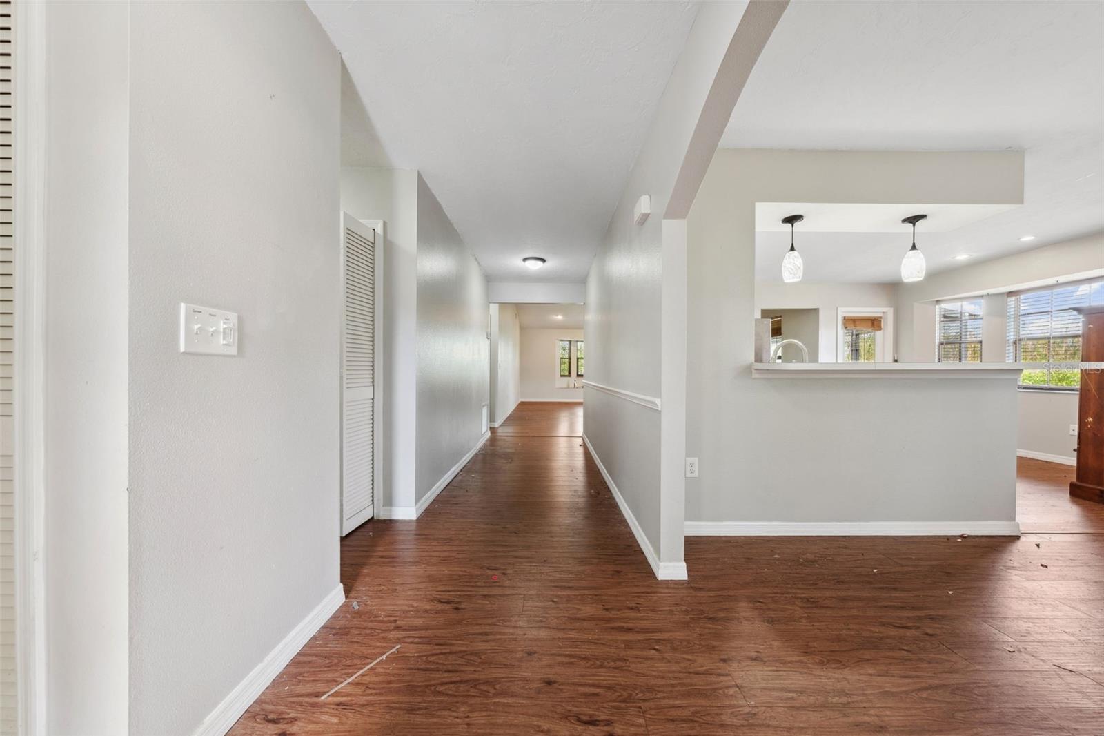 4351 TRAILS DR #4-2, SARASOTA, FL, 34232