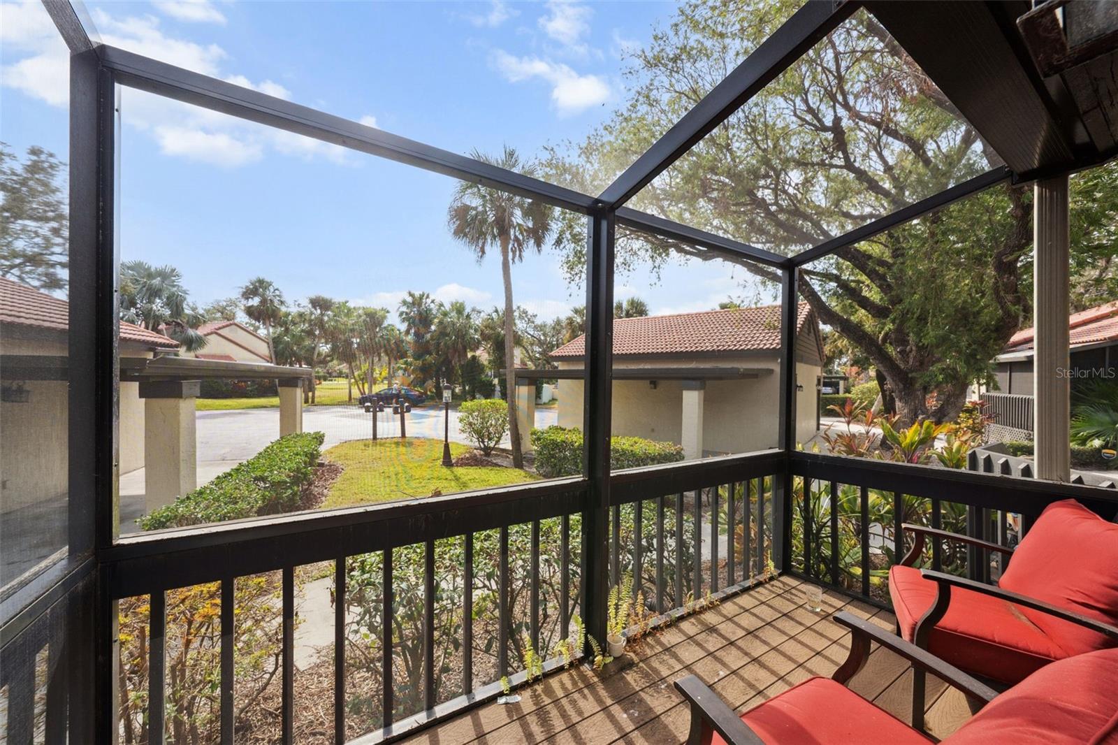 4351 TRAILS DR #4-2, SARASOTA, FL, 34232