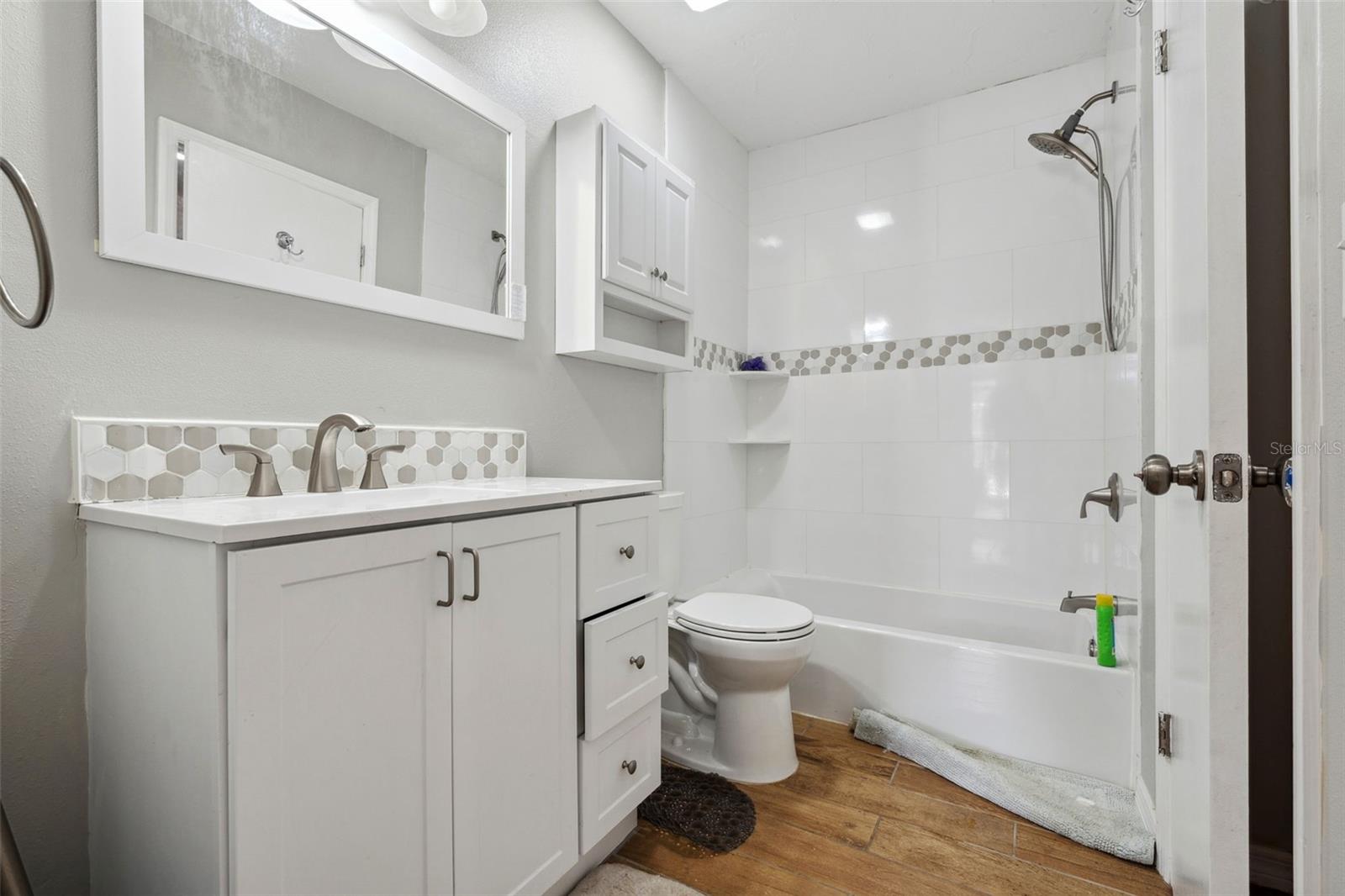4351 TRAILS DR #4-2, SARASOTA, FL, 34232