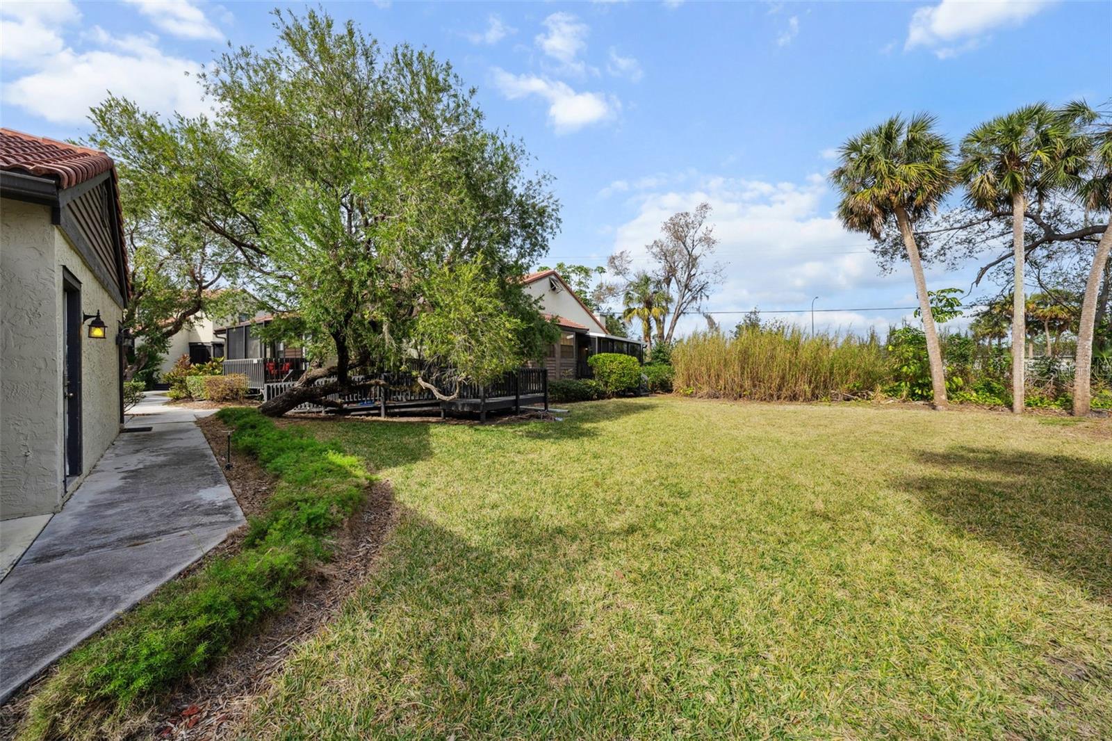 4351 TRAILS DR #4-2, SARASOTA, FL, 34232
