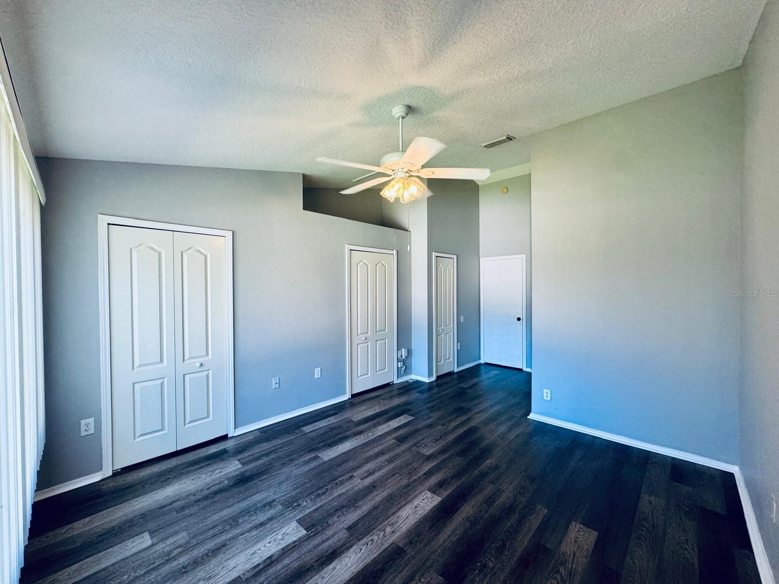 30237 LACLEDES LN, WESLEY CHAPEL, FL, 33543