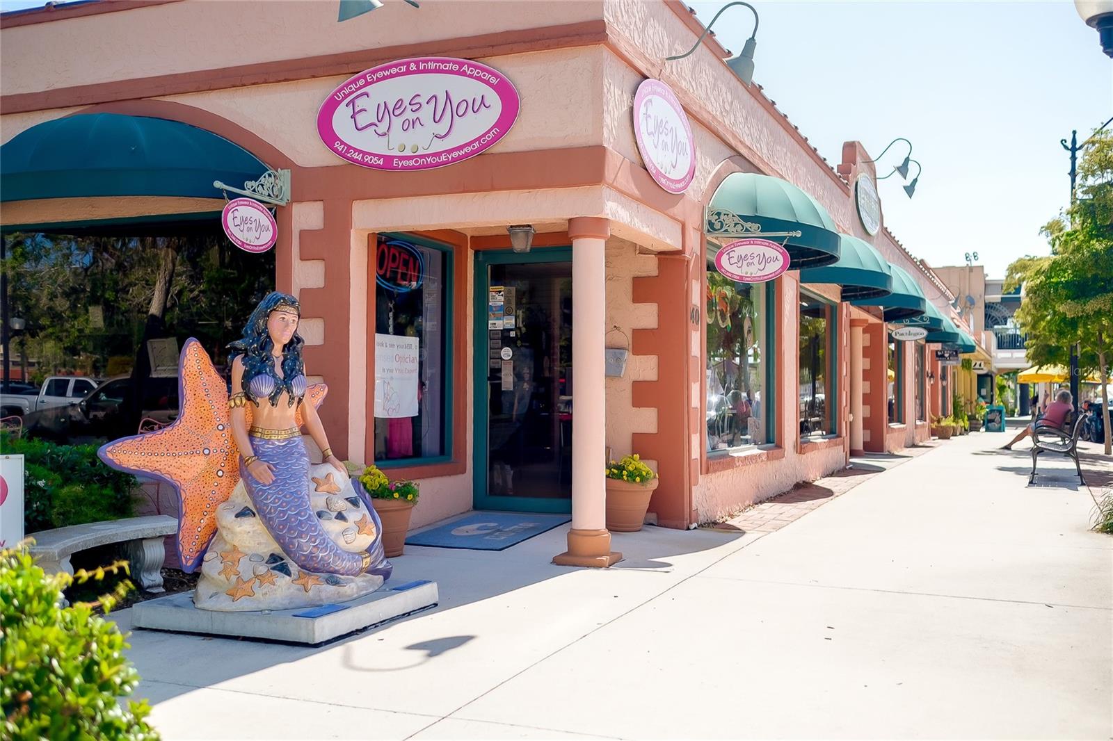 107 CORTE DEL ROSA, VENICE, FL, 34285