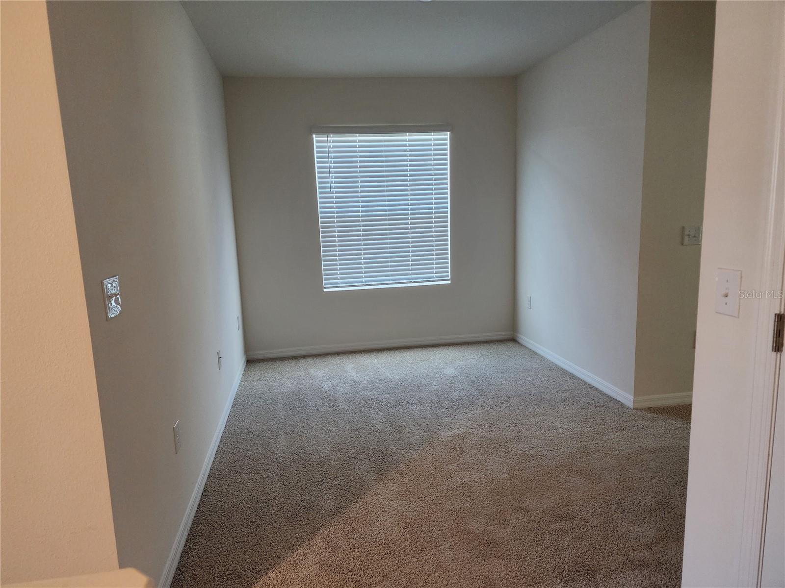 1910 HOVENWEEP RD, WESLEY CHAPEL, FL, 33543