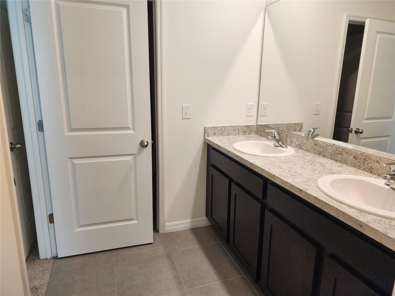 1910 HOVENWEEP RD, WESLEY CHAPEL, FL, 33543