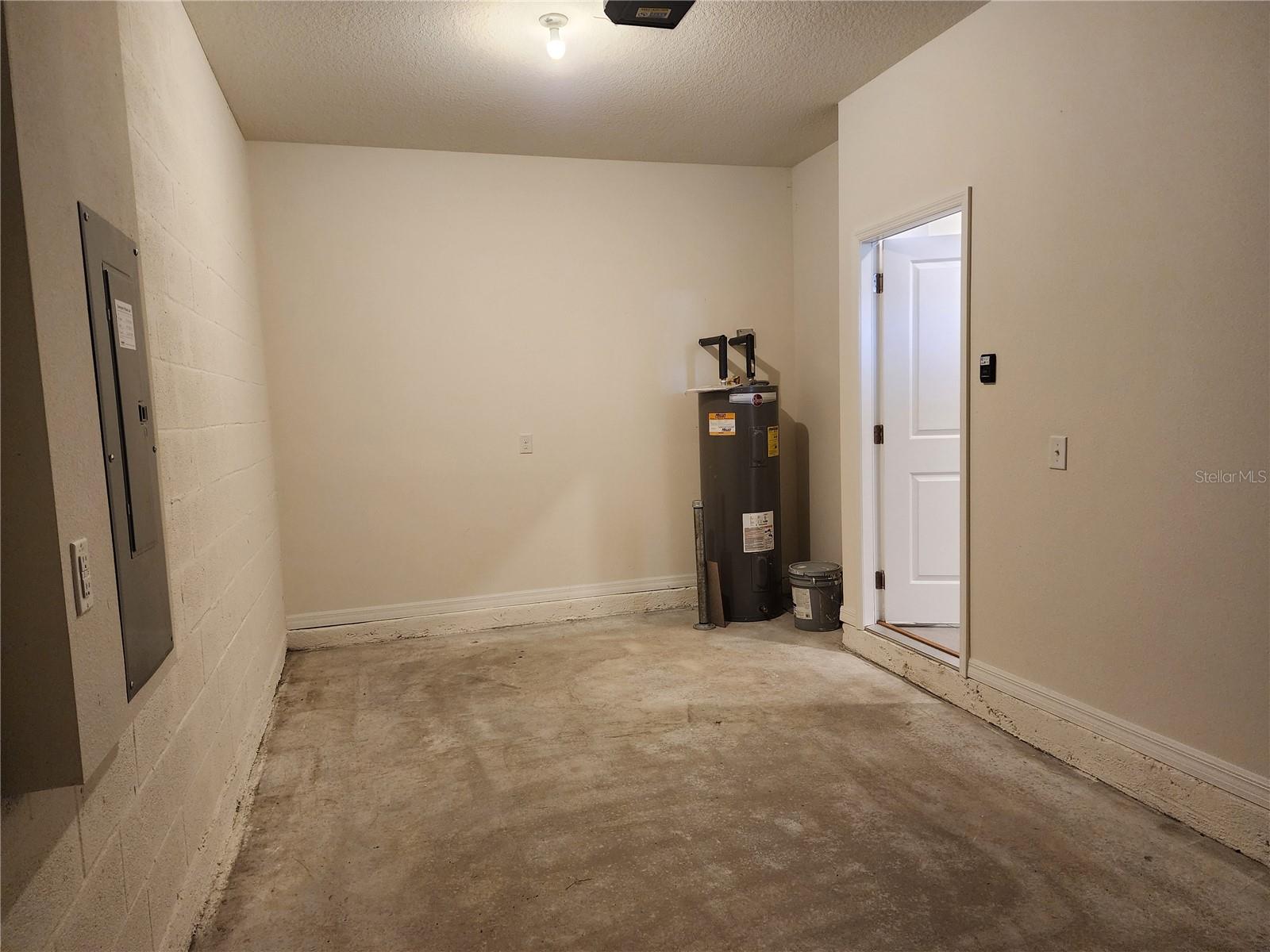 1910 HOVENWEEP RD, WESLEY CHAPEL, FL, 33543