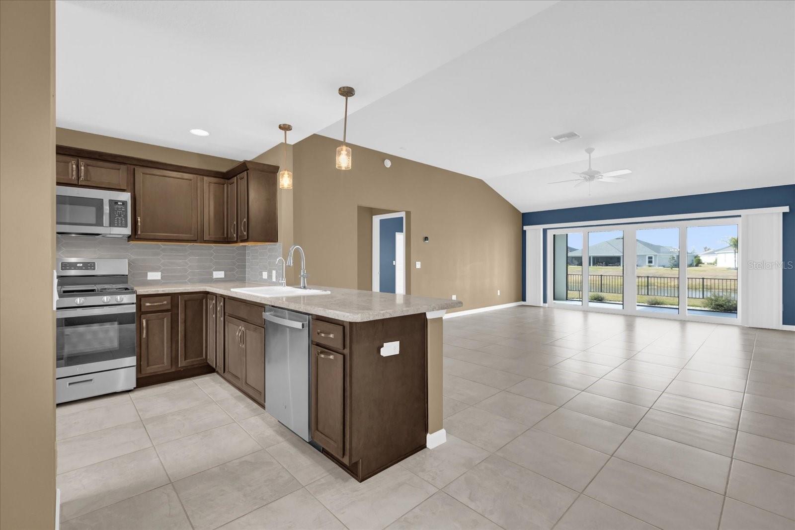 4250 CASSANDRA CT, THE VILLAGES, FL, 32163