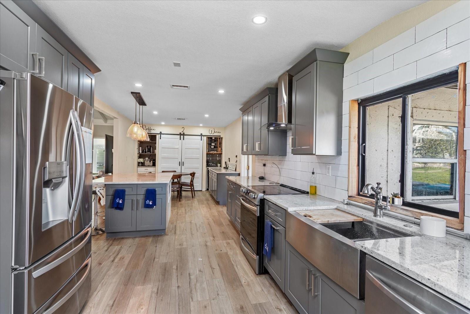 1736 FAIRVIEW SHORES DR, ORLANDO, FL, 32804