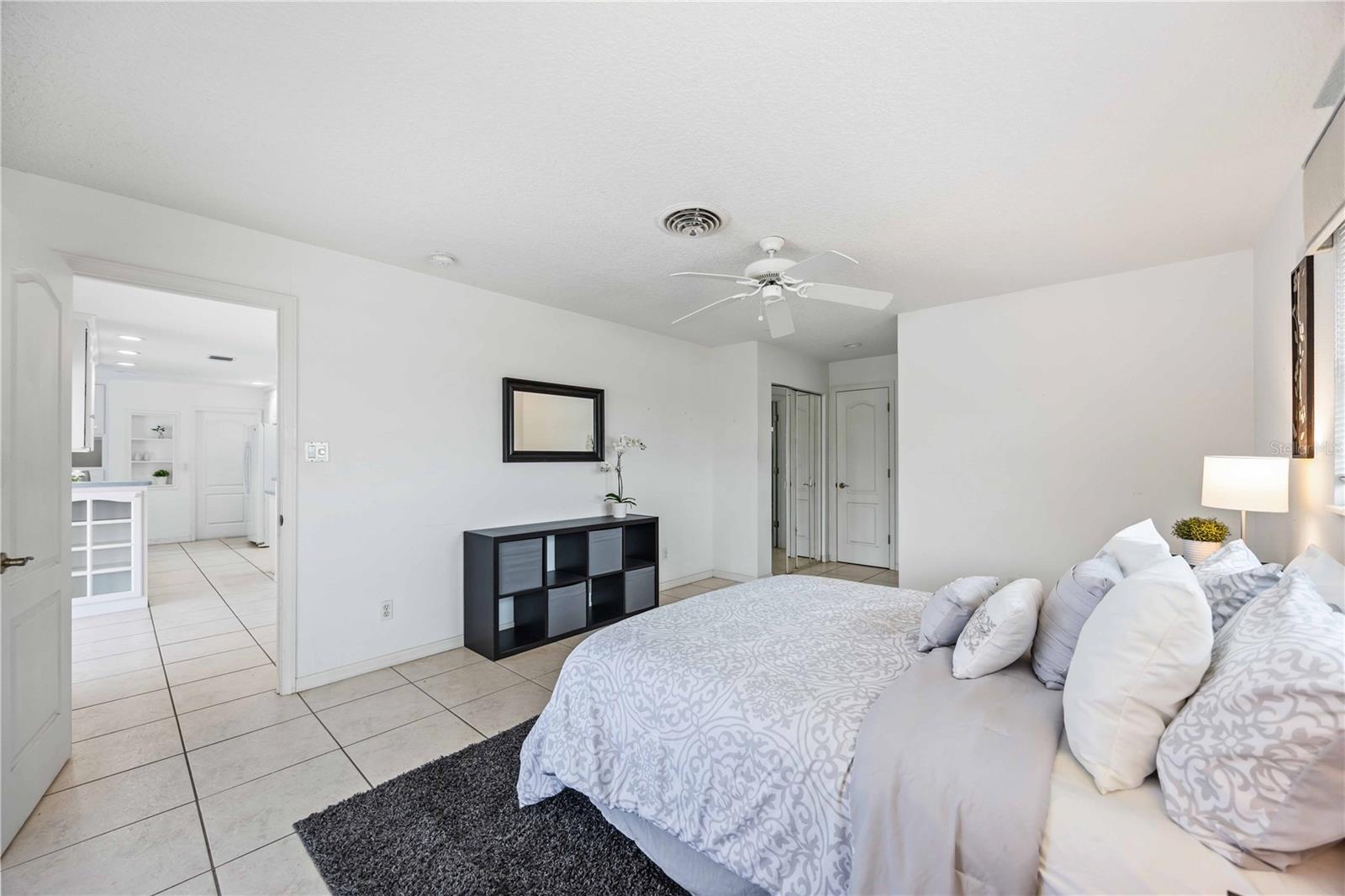 1928 GREENLAWN DR, ENGLEWOOD, FL, 34223