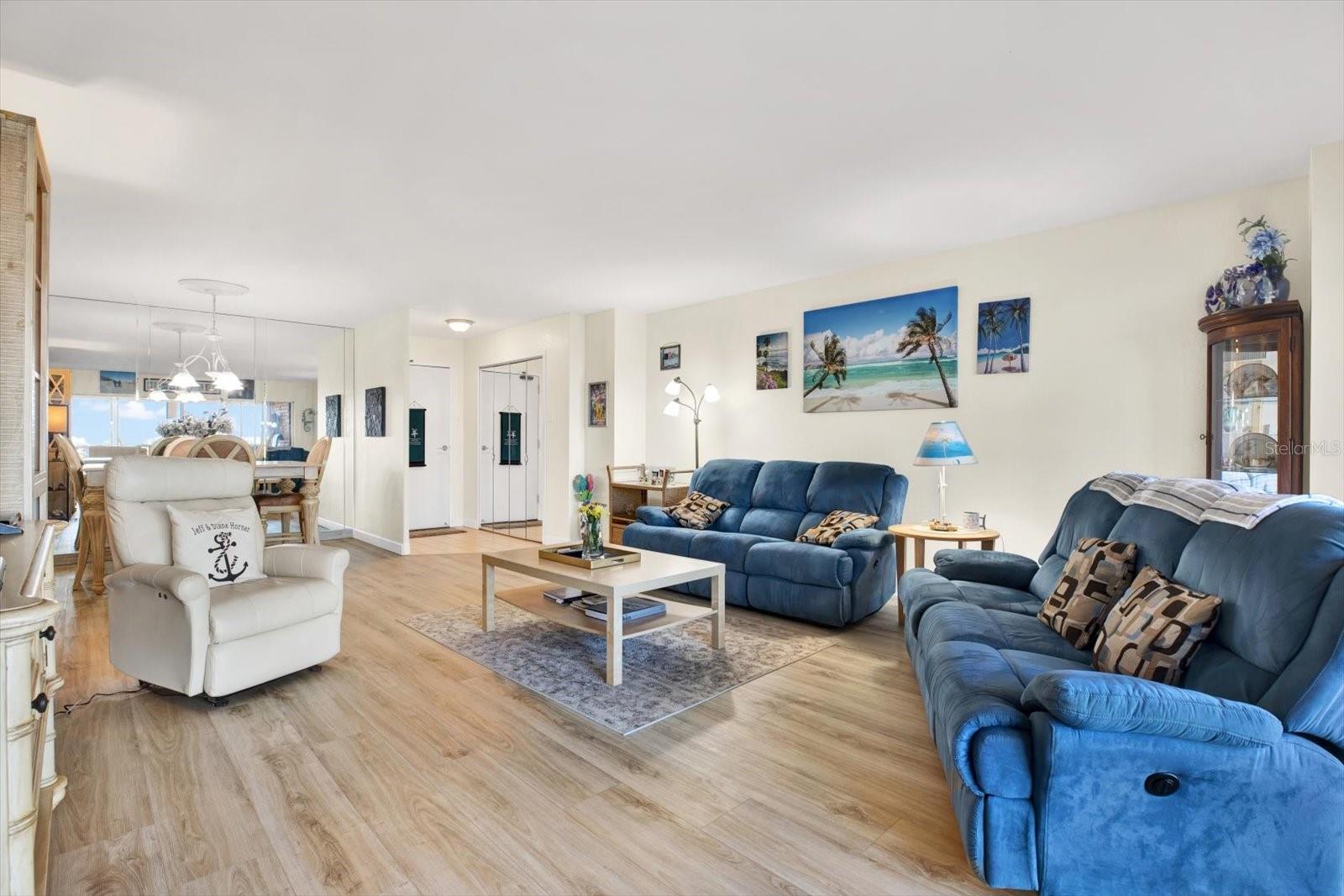 10355 PARADISE BLVD #503, TREASURE ISLAND, FL, 33706