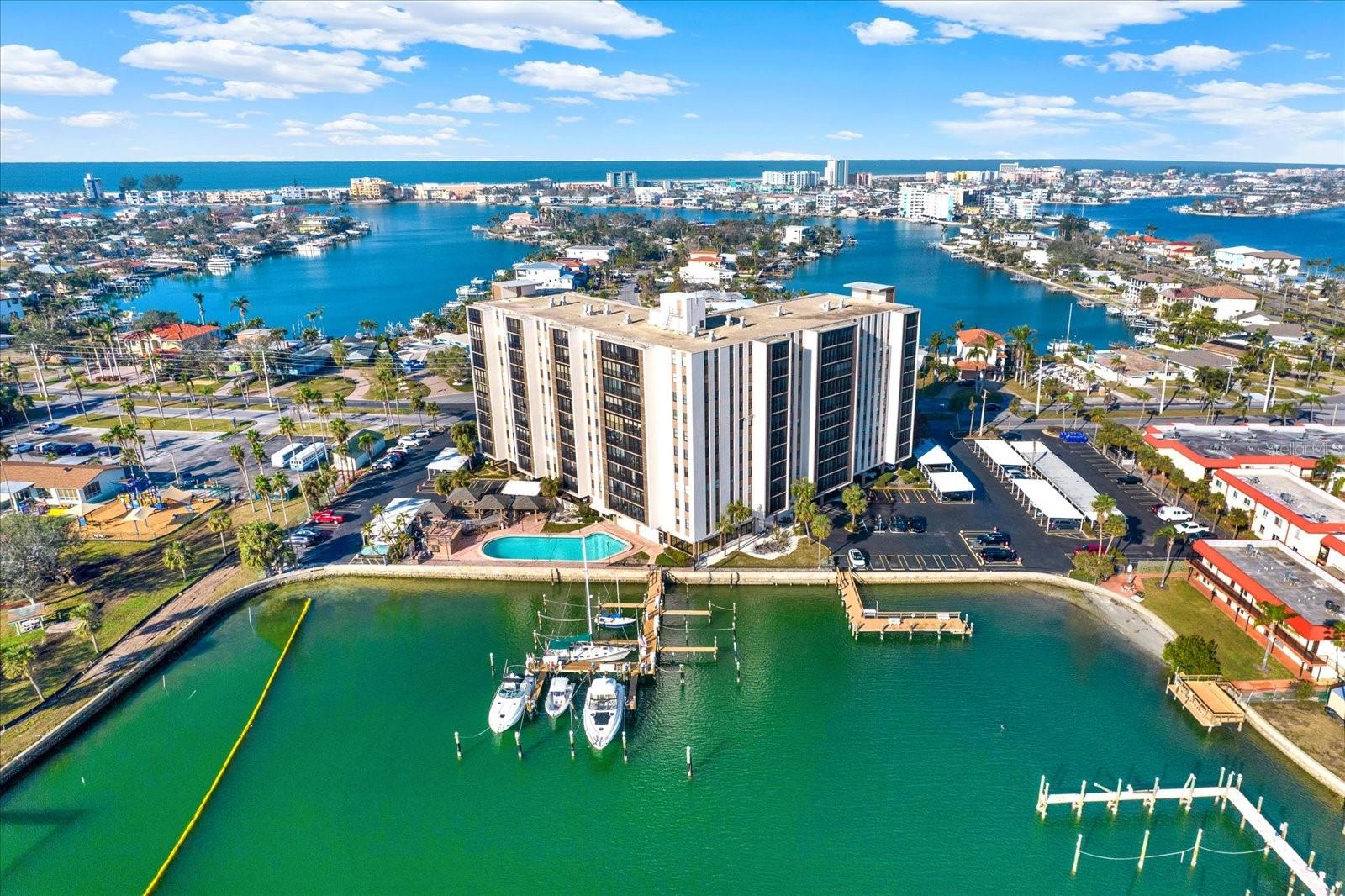 10355 PARADISE BLVD #503, TREASURE ISLAND, FL, 33706