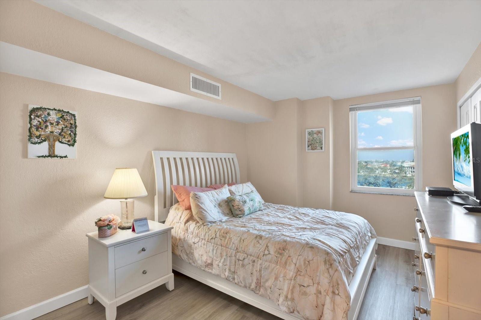 10355 PARADISE BLVD #503, TREASURE ISLAND, FL, 33706