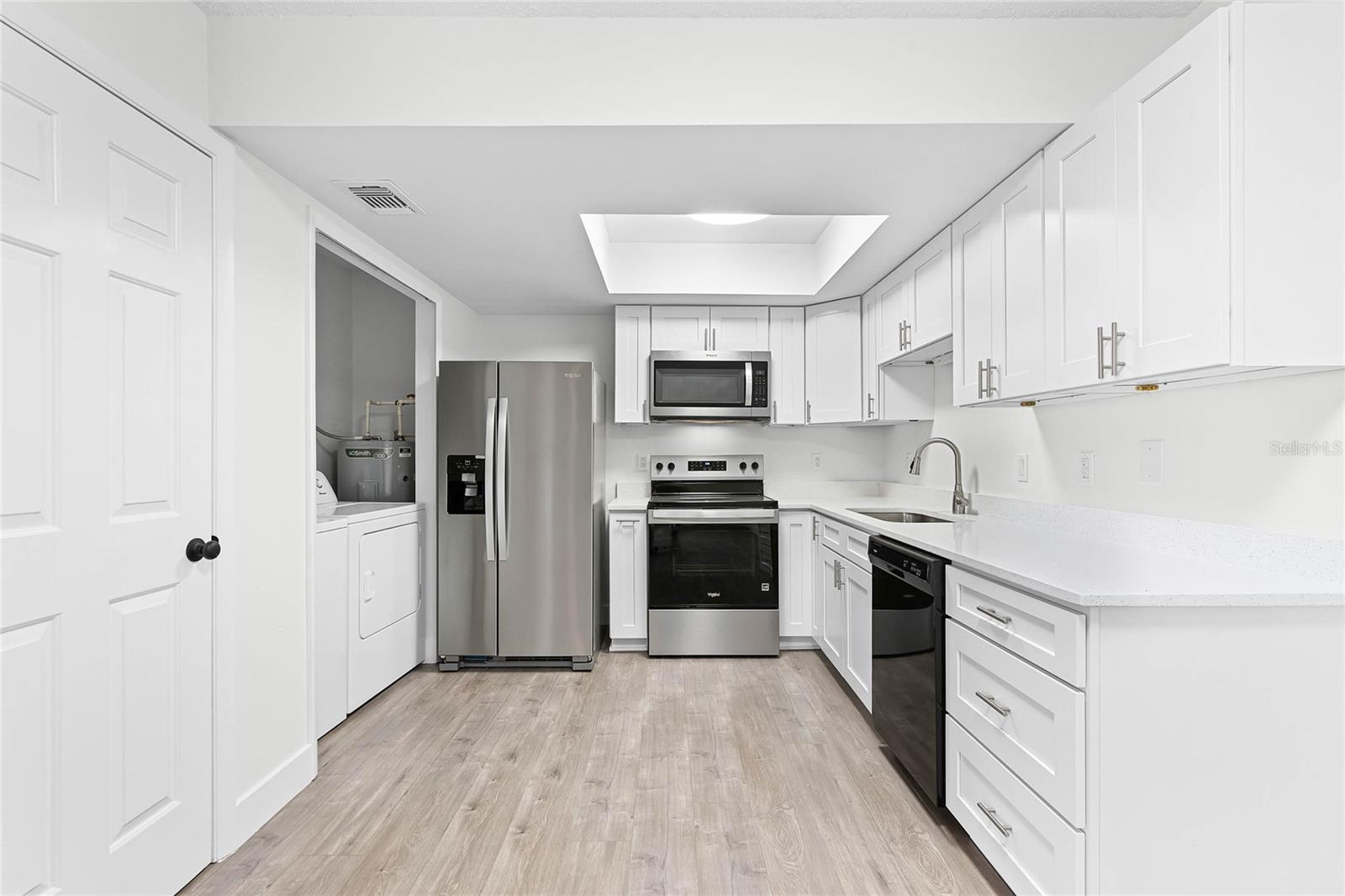 120 WINDTREE LN #120, WINTER GARDEN, FL, 34787