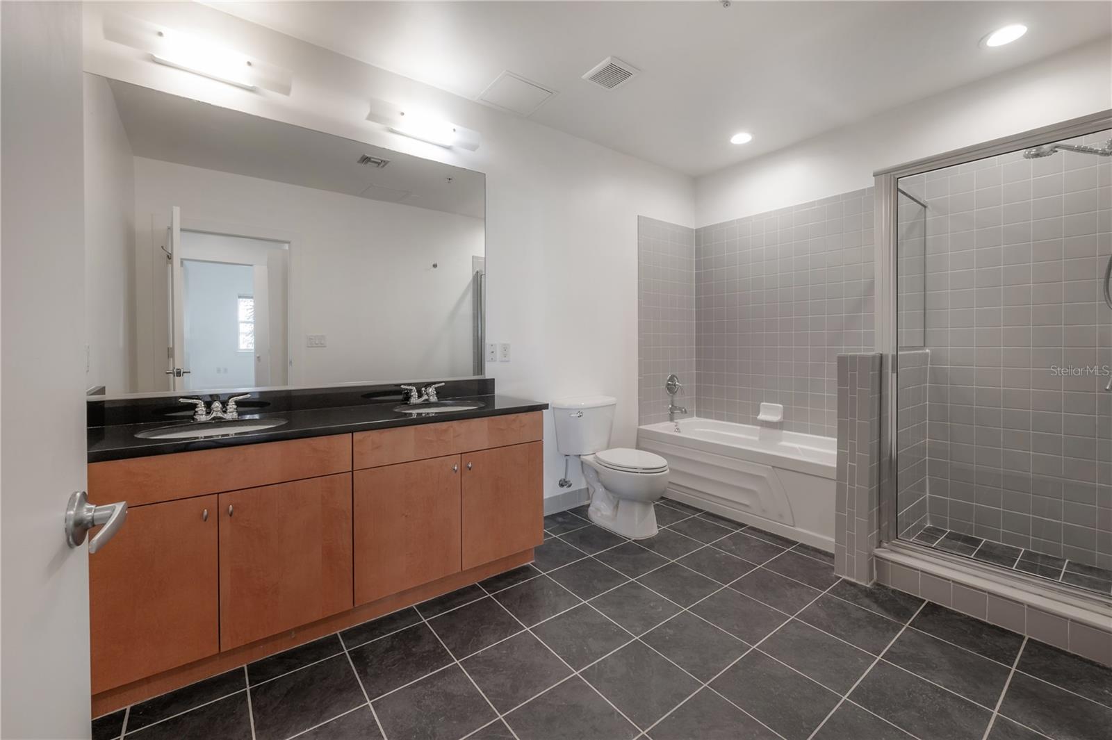 1010 CENTRAL AVE #106, ST PETERSBURG, FL, 33705