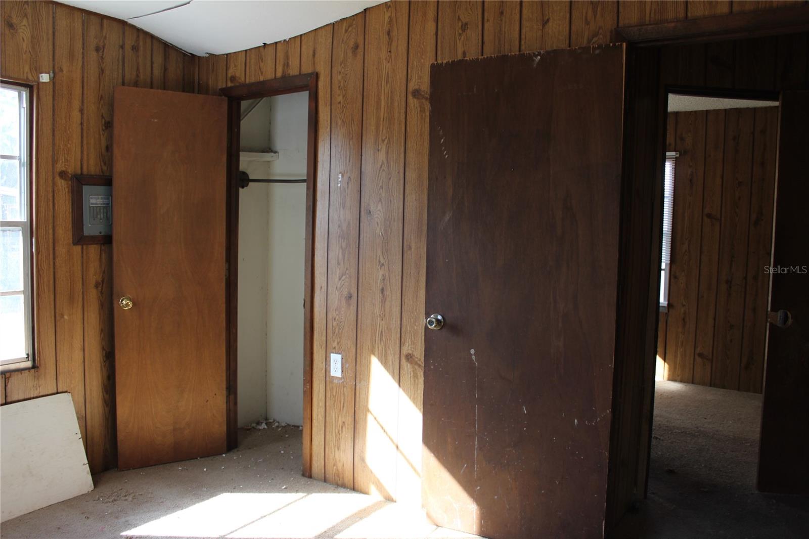 807 N LANIER AVE, FORT MEADE, FL, 33841