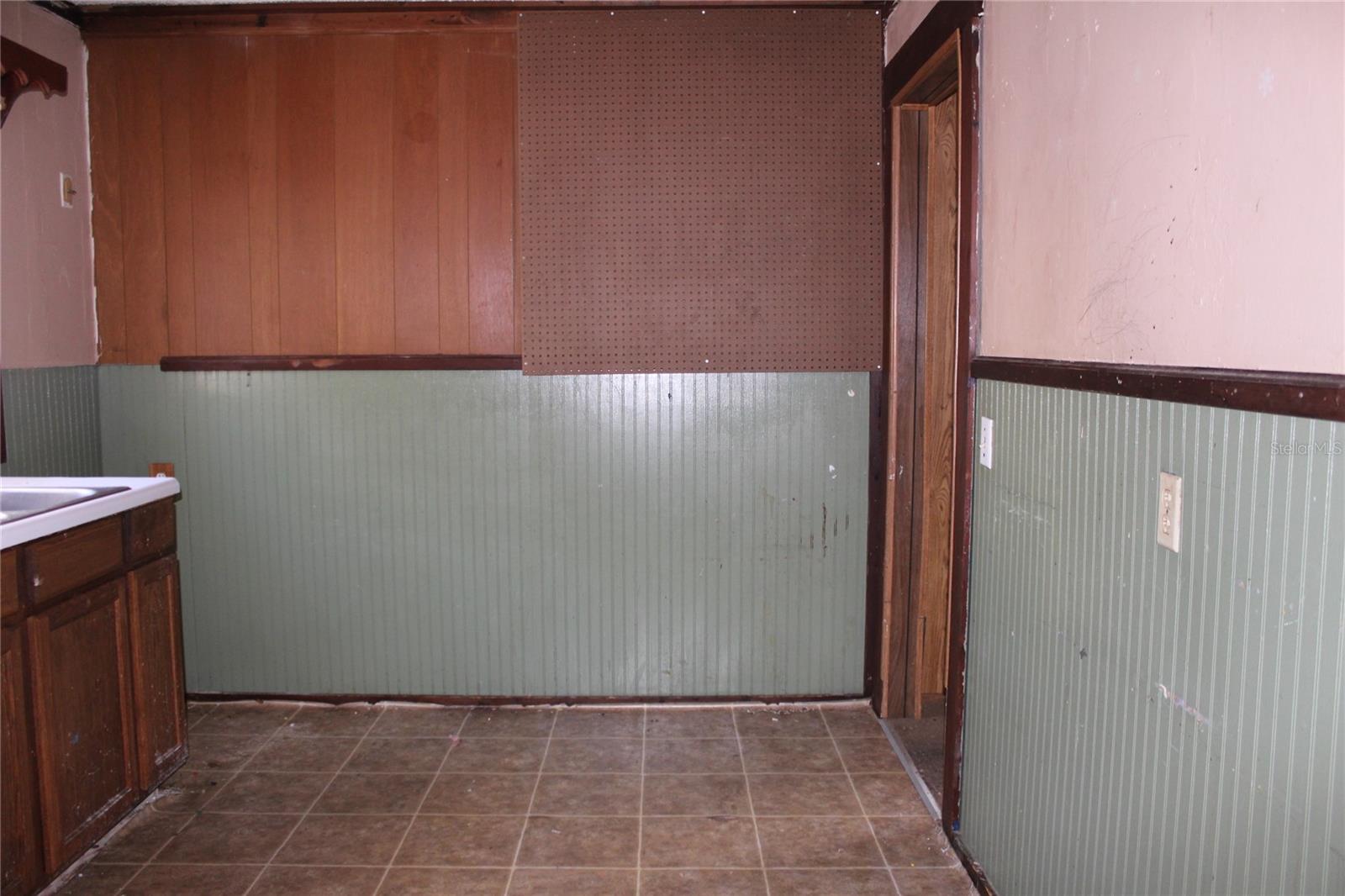 807 N LANIER AVE, FORT MEADE, FL, 33841