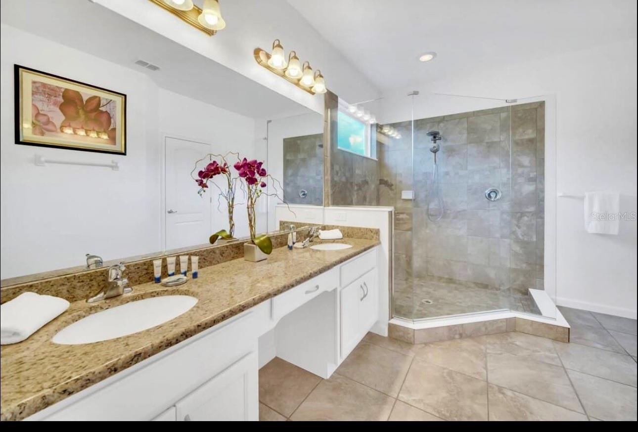 5192 OAKBOURNE AVE, DAVENPORT, FL, 33837