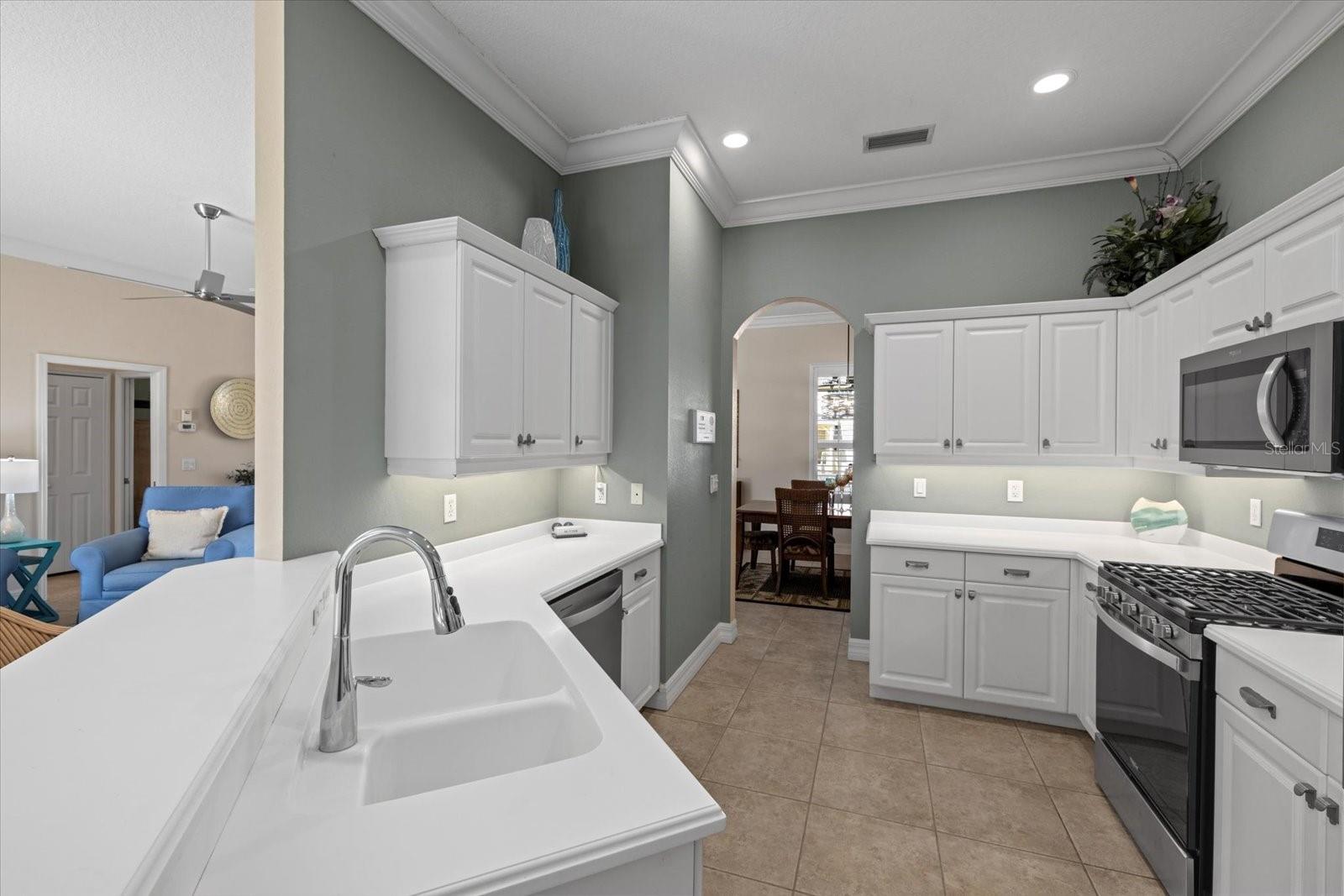 205 TORTUGA DR, NOKOMIS, FL, 34275