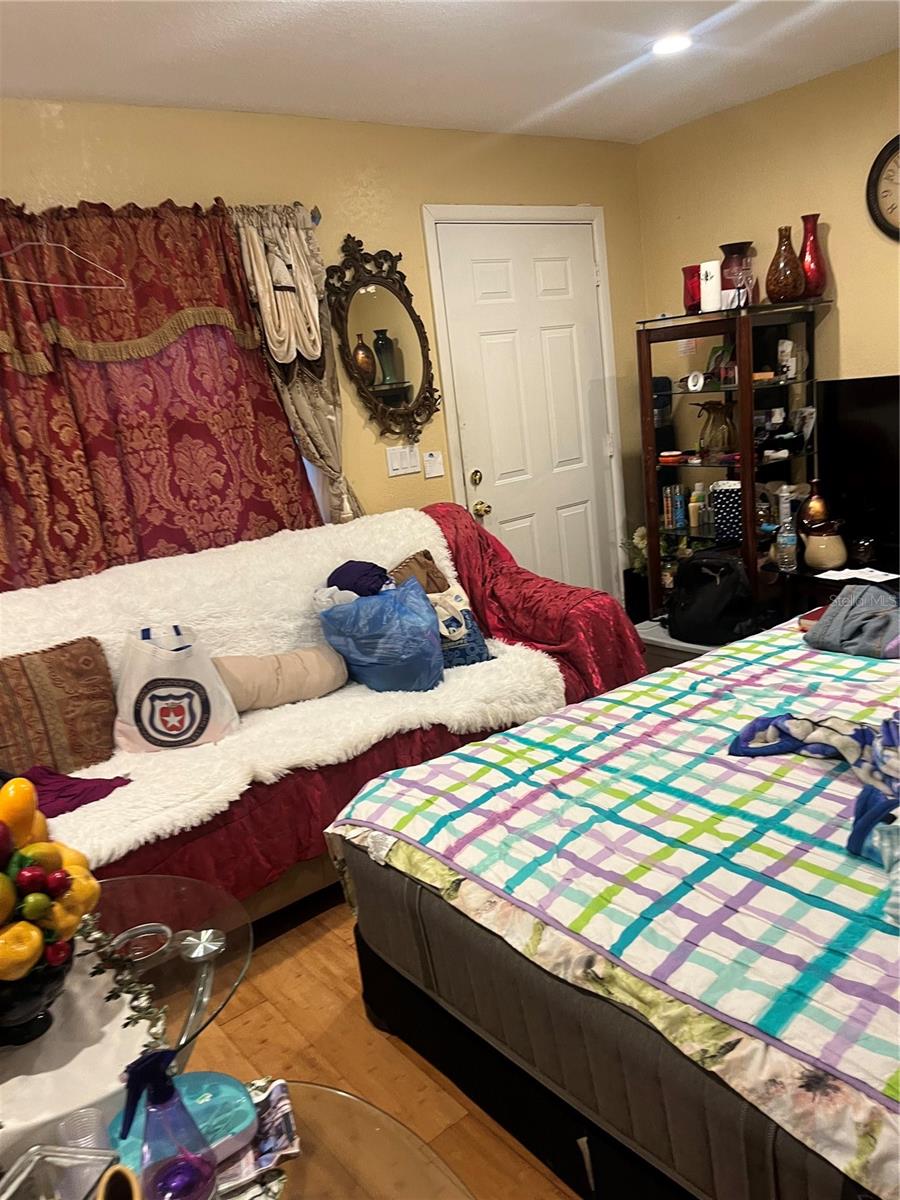 28 S HASTINGS ST, ORLANDO, FL, 32835