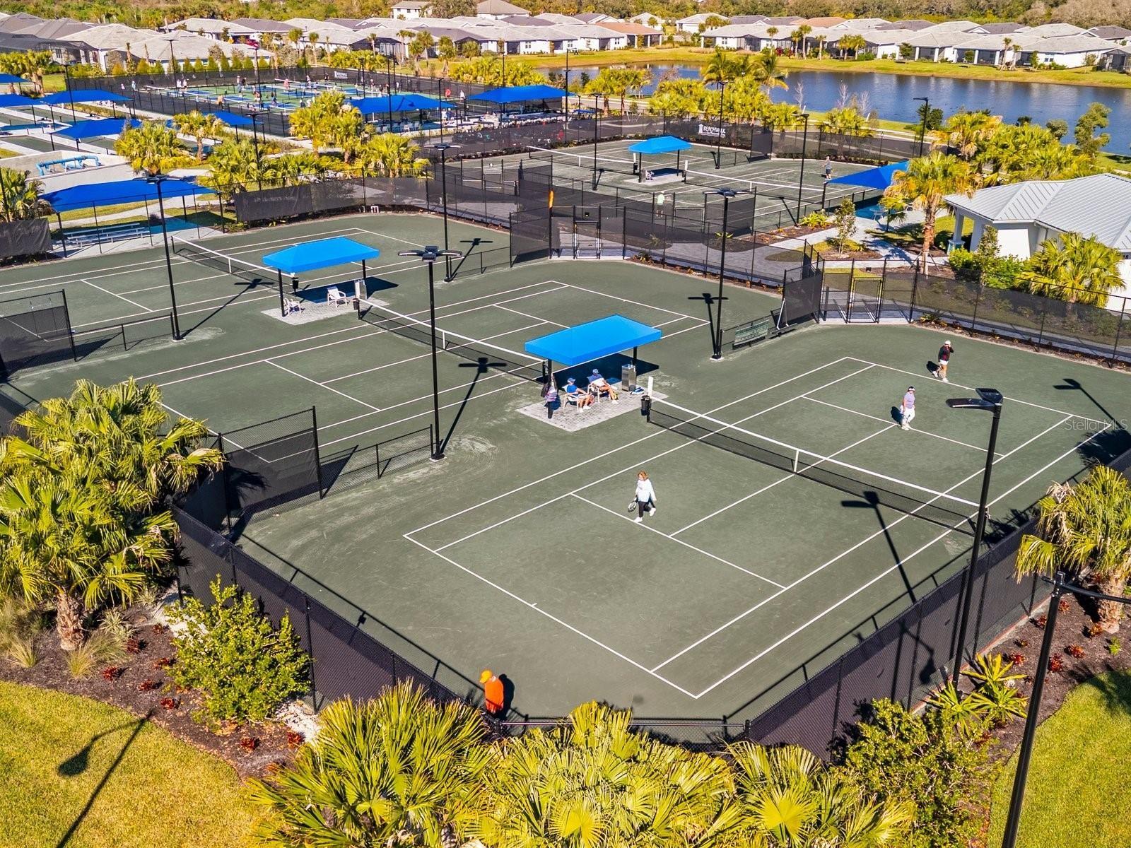 10201 BEACH DUNE DR, ENGLEWOOD, FL, 34223