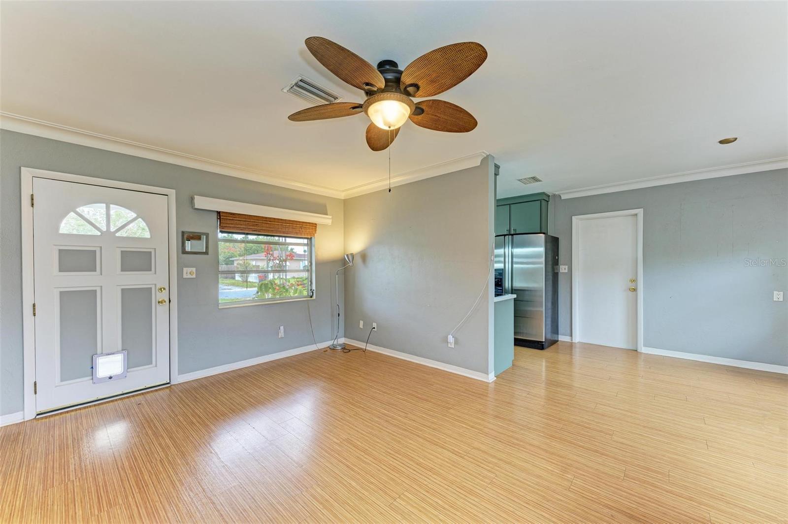 3601 YARDLEY AVE N, ST PETERSBURG, FL, 33713