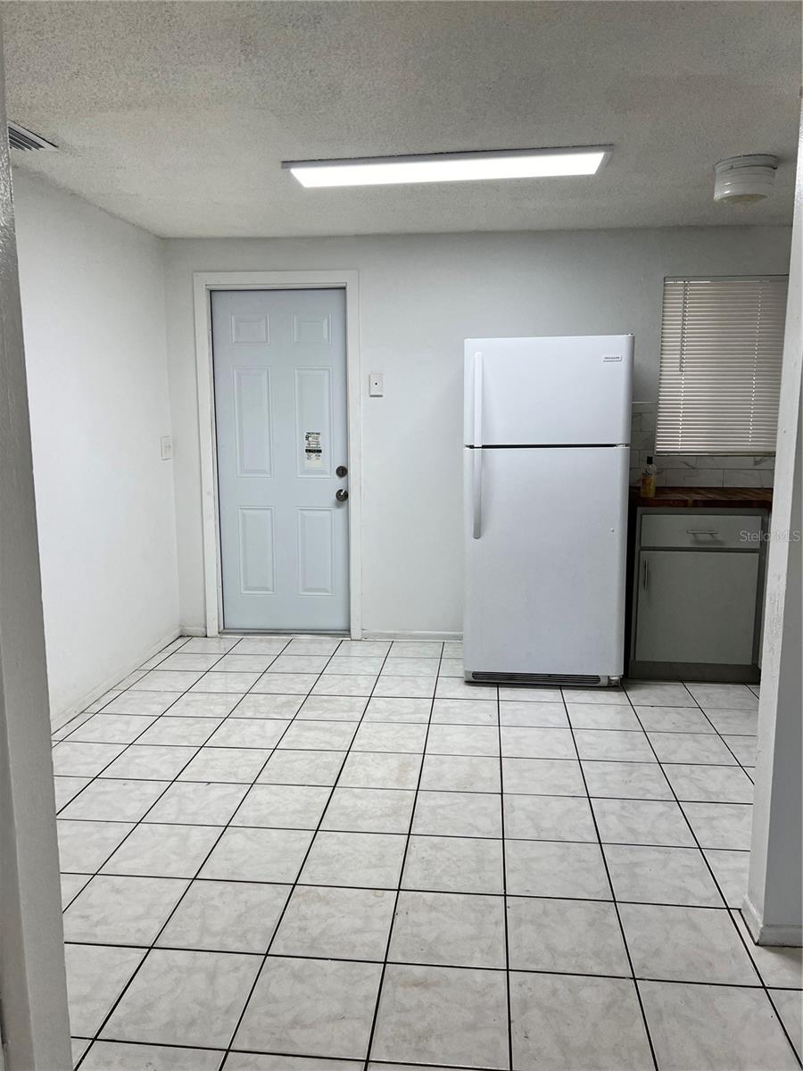 1733 PALM WAY, LARGO, FL, 33771