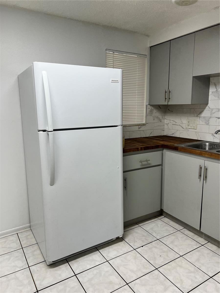 1733 PALM WAY, LARGO, FL, 33771