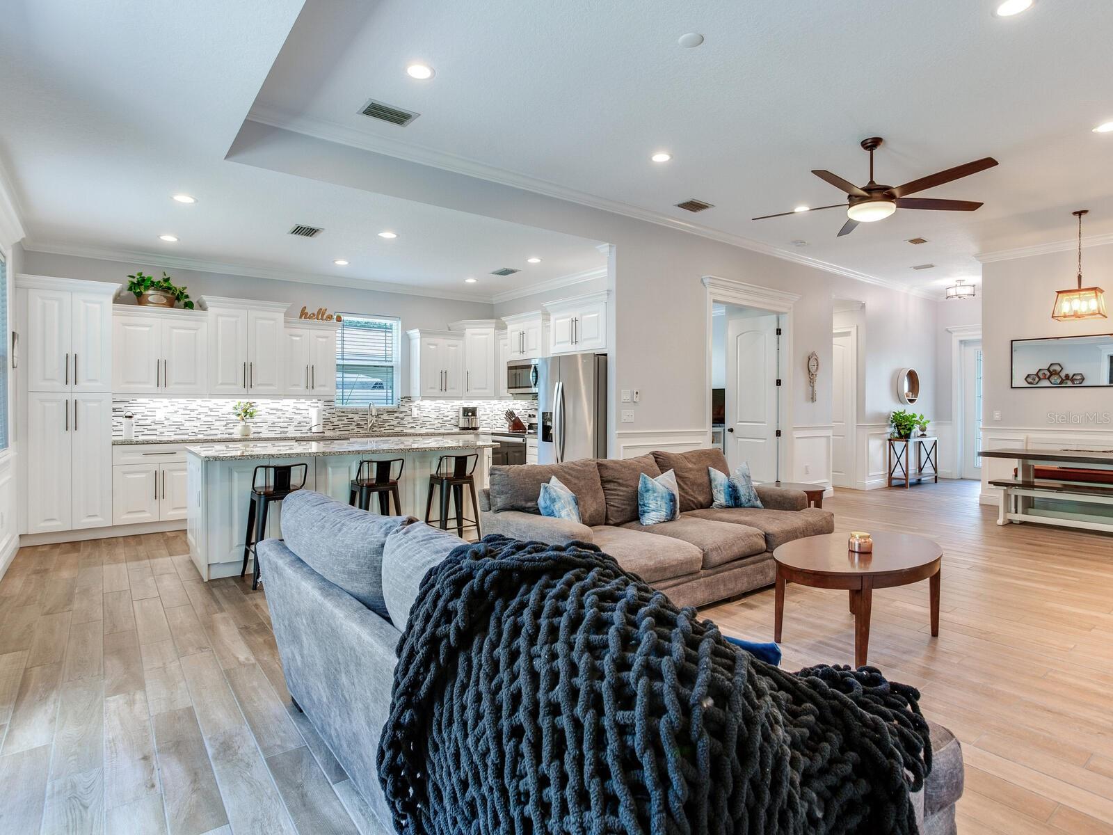 631 12TH AVE N, SAFETY HARBOR, FL, 34695