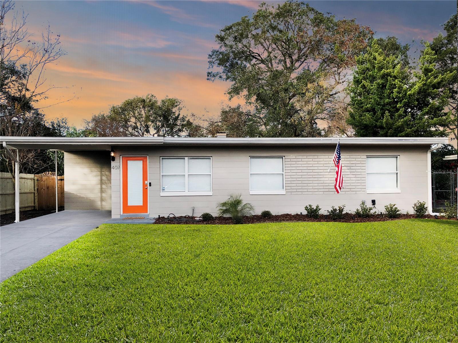407 E CRYSTAL LAKE ST, ORLANDO, FL, 32806