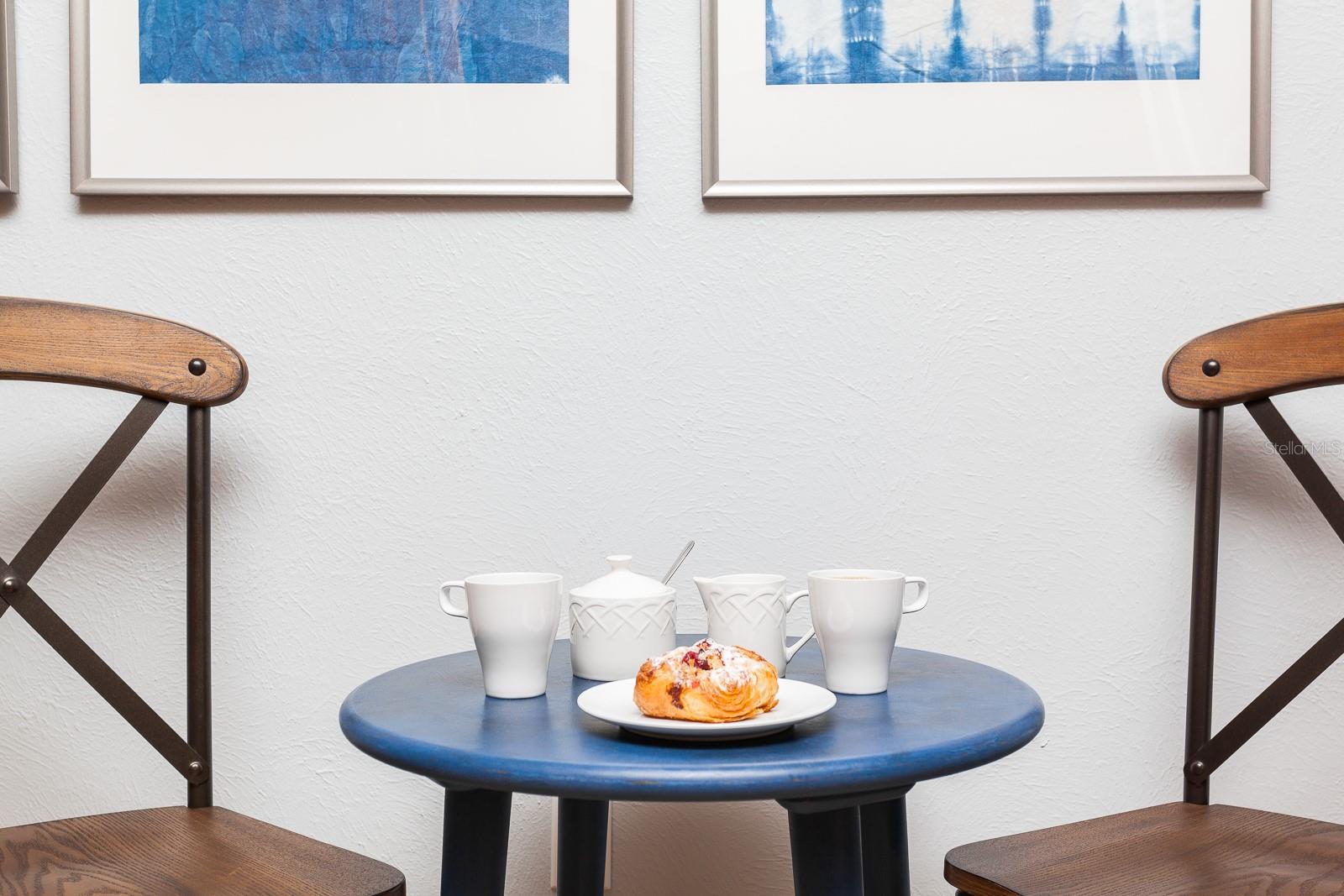 407 E CRYSTAL LAKE ST, ORLANDO, FL, 32806