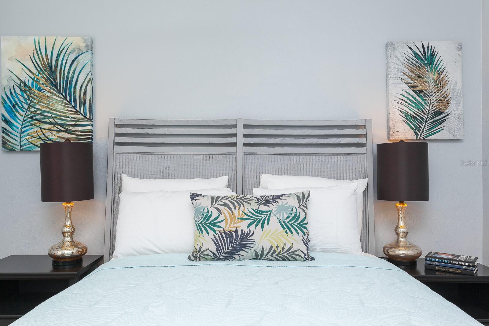 407 E CRYSTAL LAKE ST, ORLANDO, FL, 32806