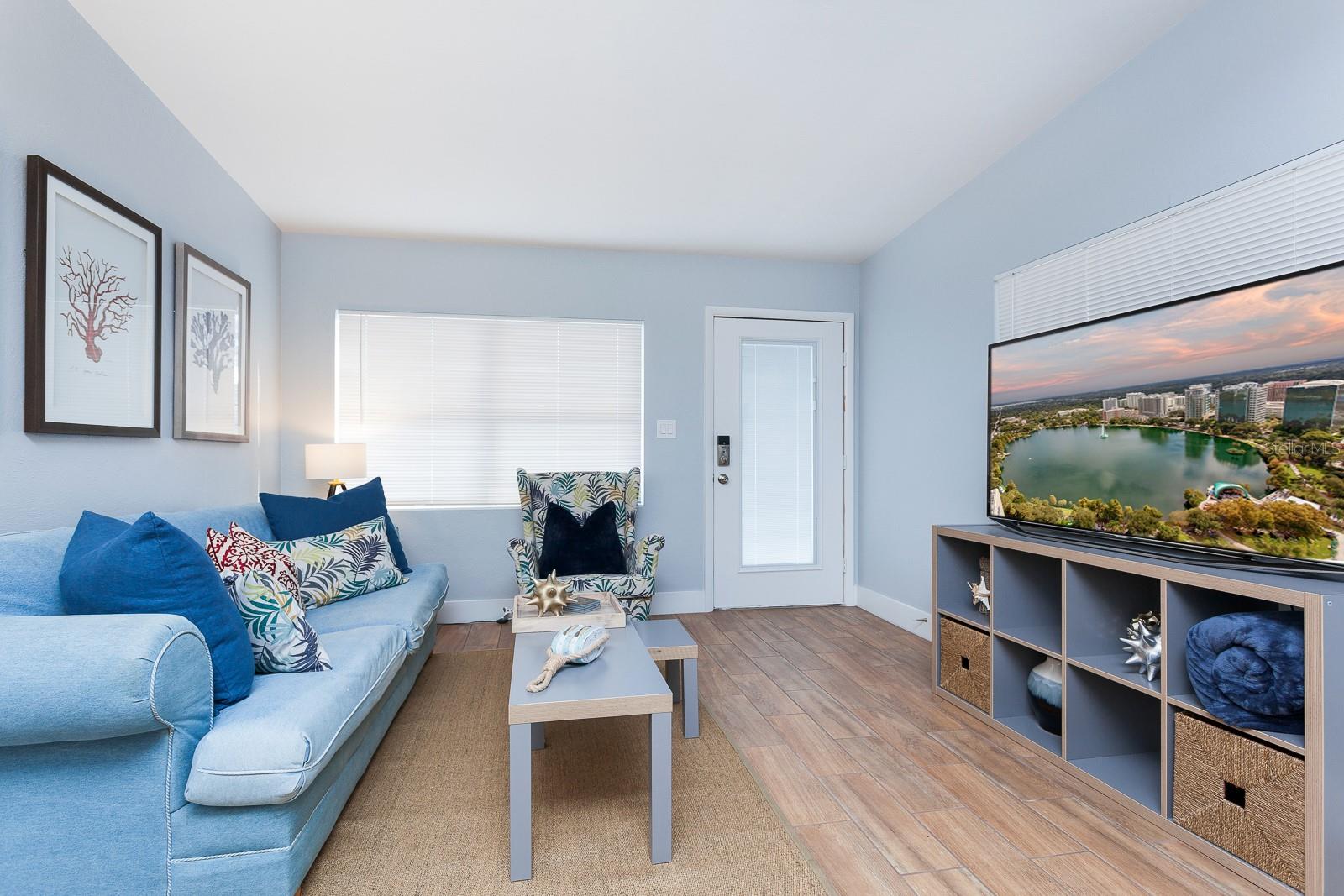 407 E CRYSTAL LAKE ST, ORLANDO, FL, 32806