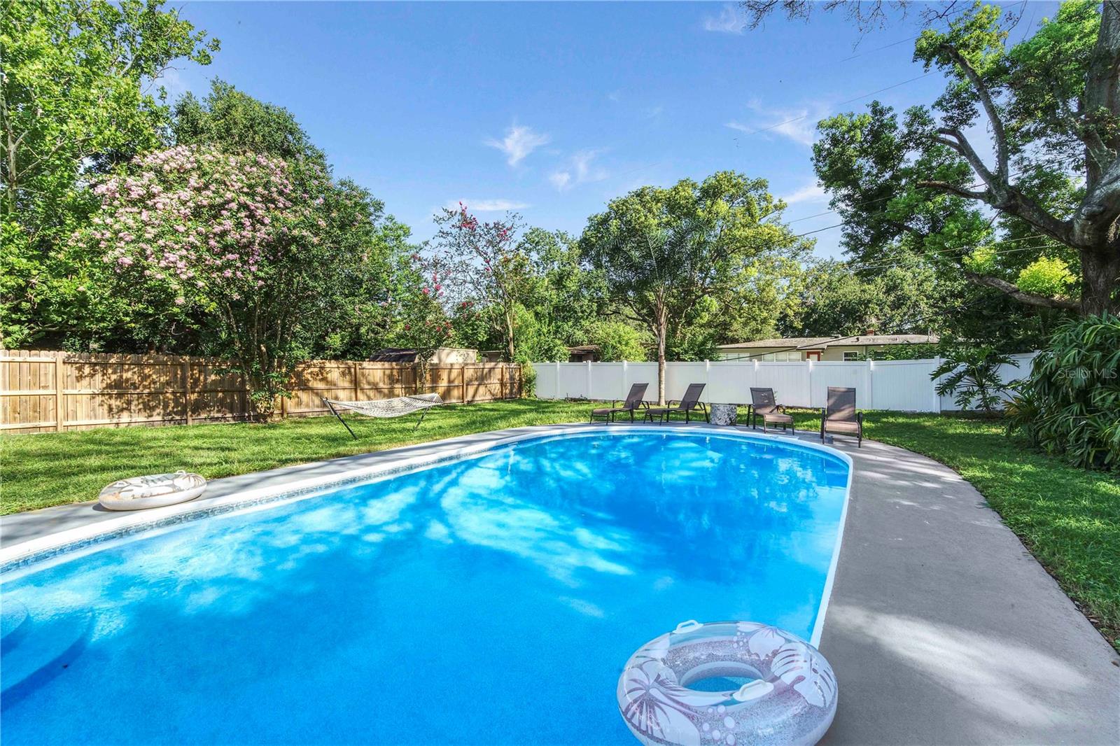 407 E CRYSTAL LAKE ST, ORLANDO, FL, 32806